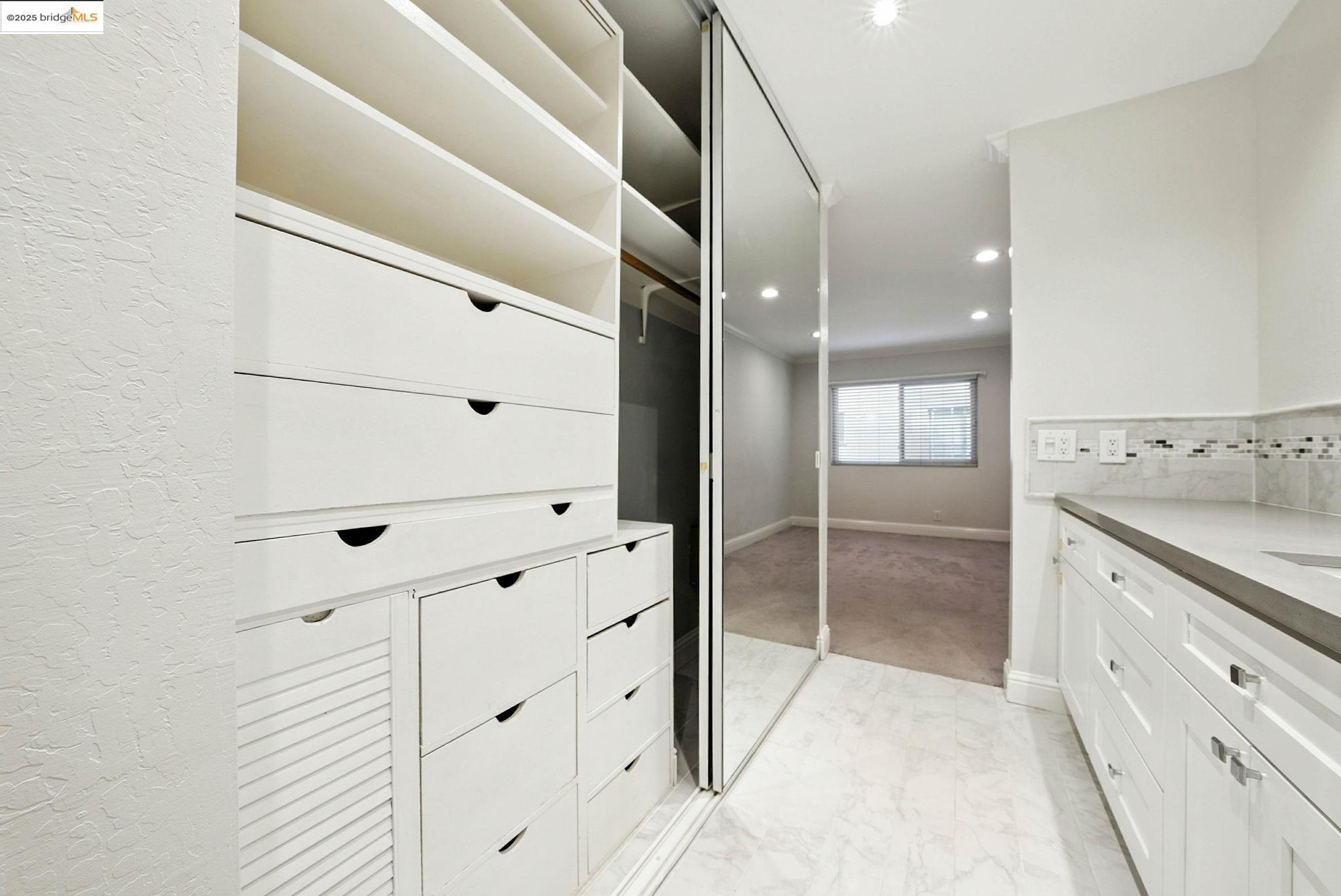 Photo #34: 41107623 Listing: Photo #34