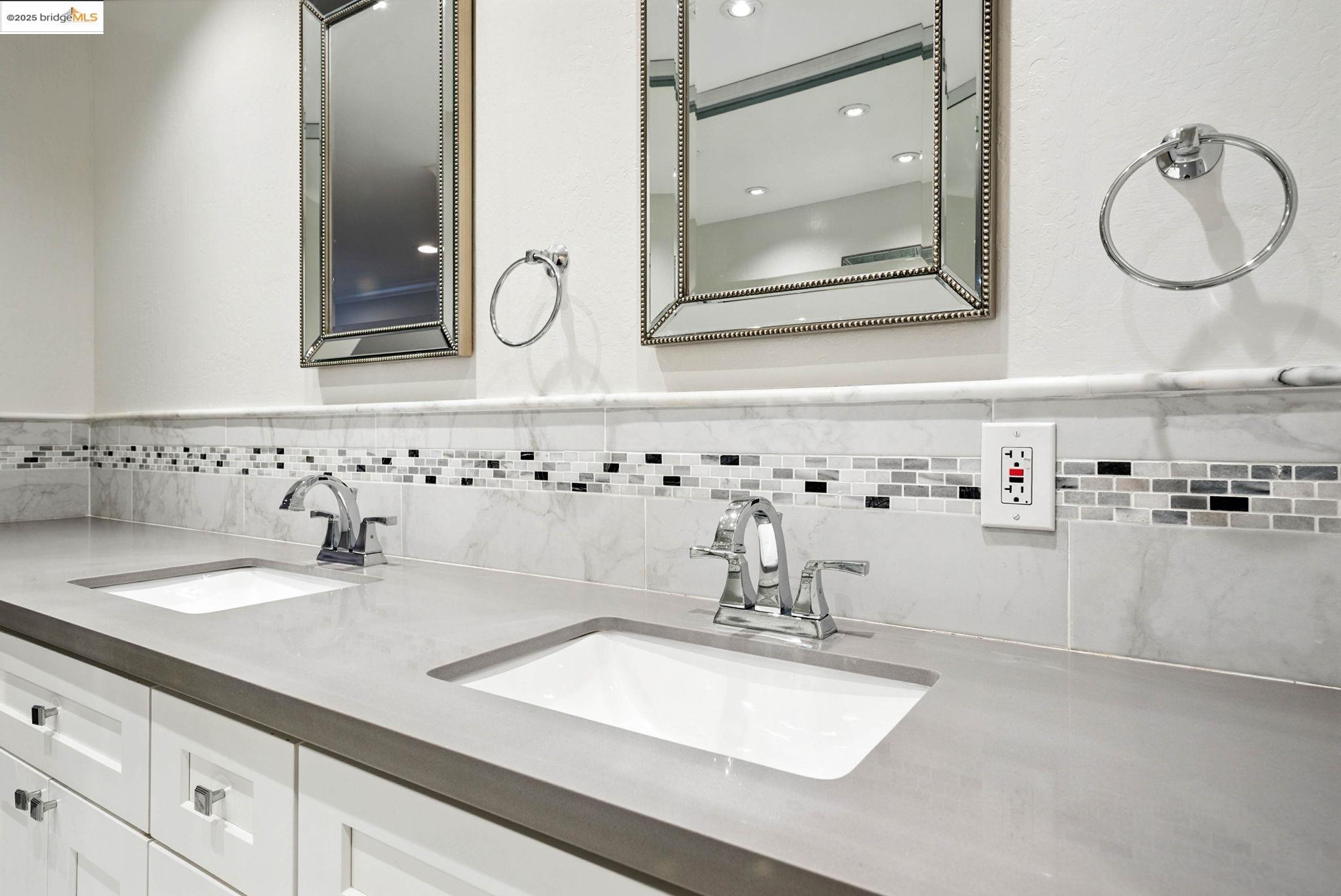 Photo #10: 41107623 Listing: Photo #10