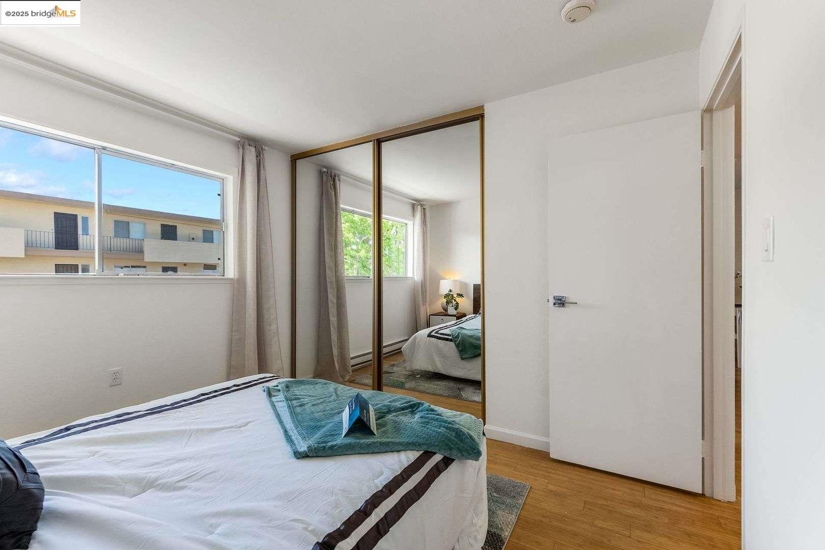 Photo #12: 41107760 Listing: Photo #12