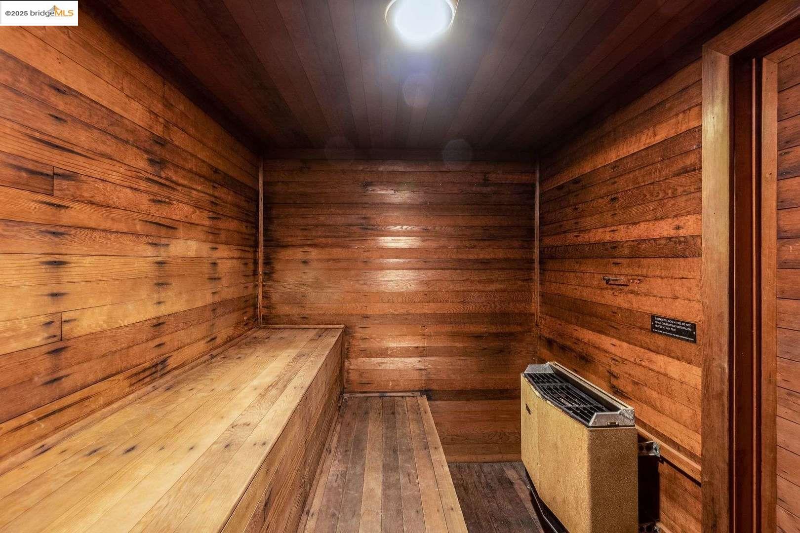 Photo #21: 41107760 Listing: Photo #21