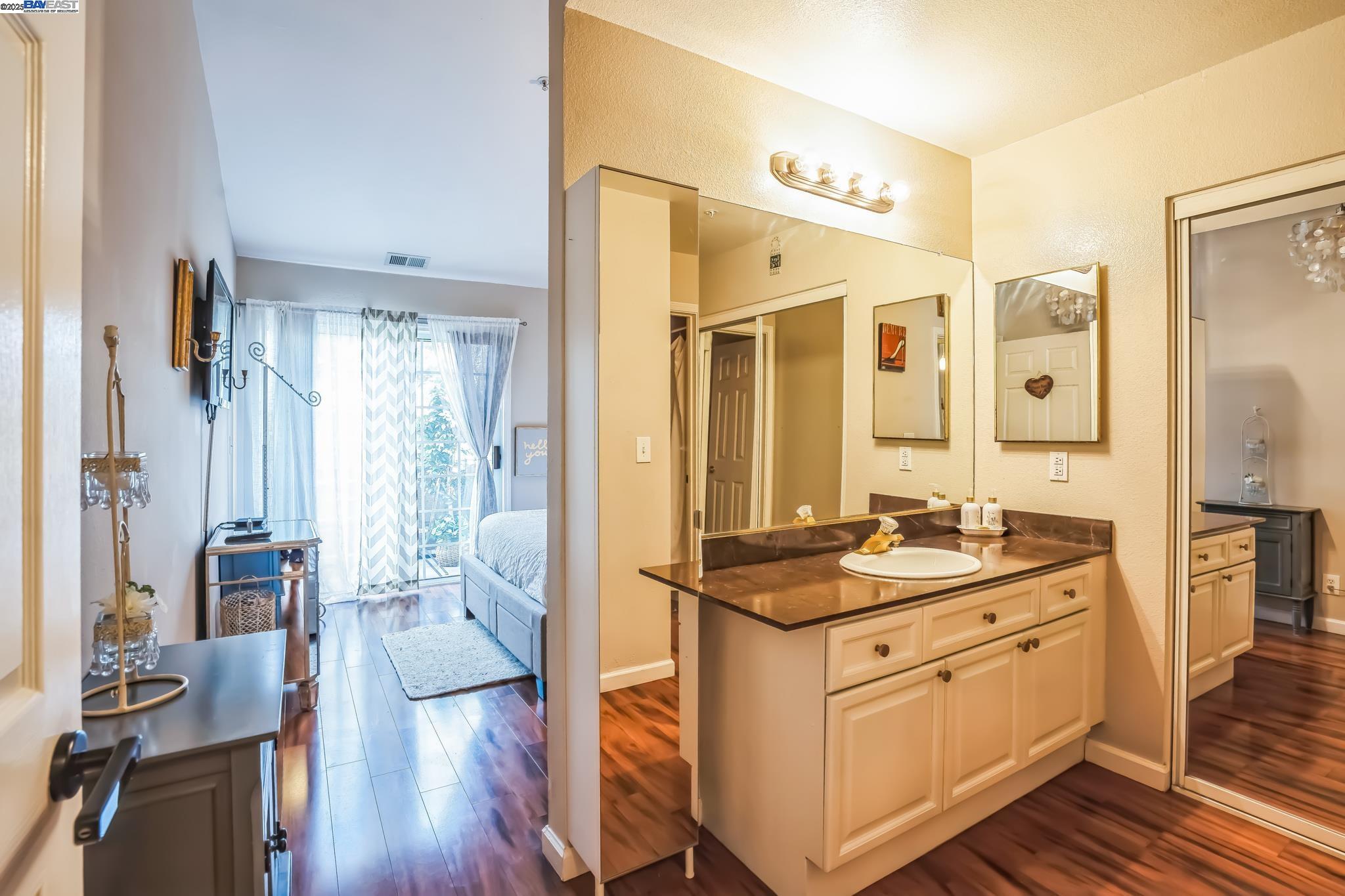 Photo #11: 41107787 Listing: Photo #11