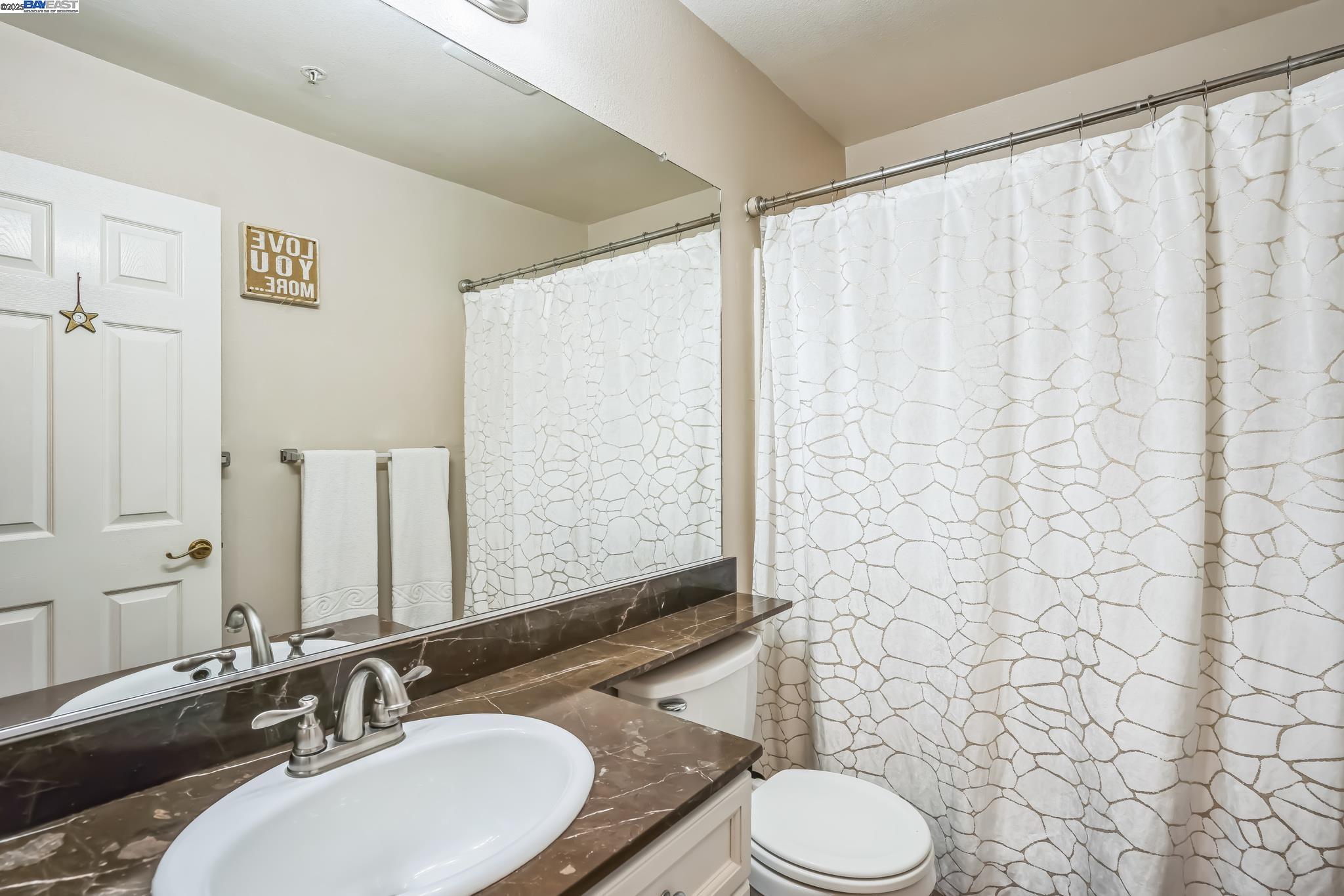 Photo #15: 41107787 Listing: Photo #15