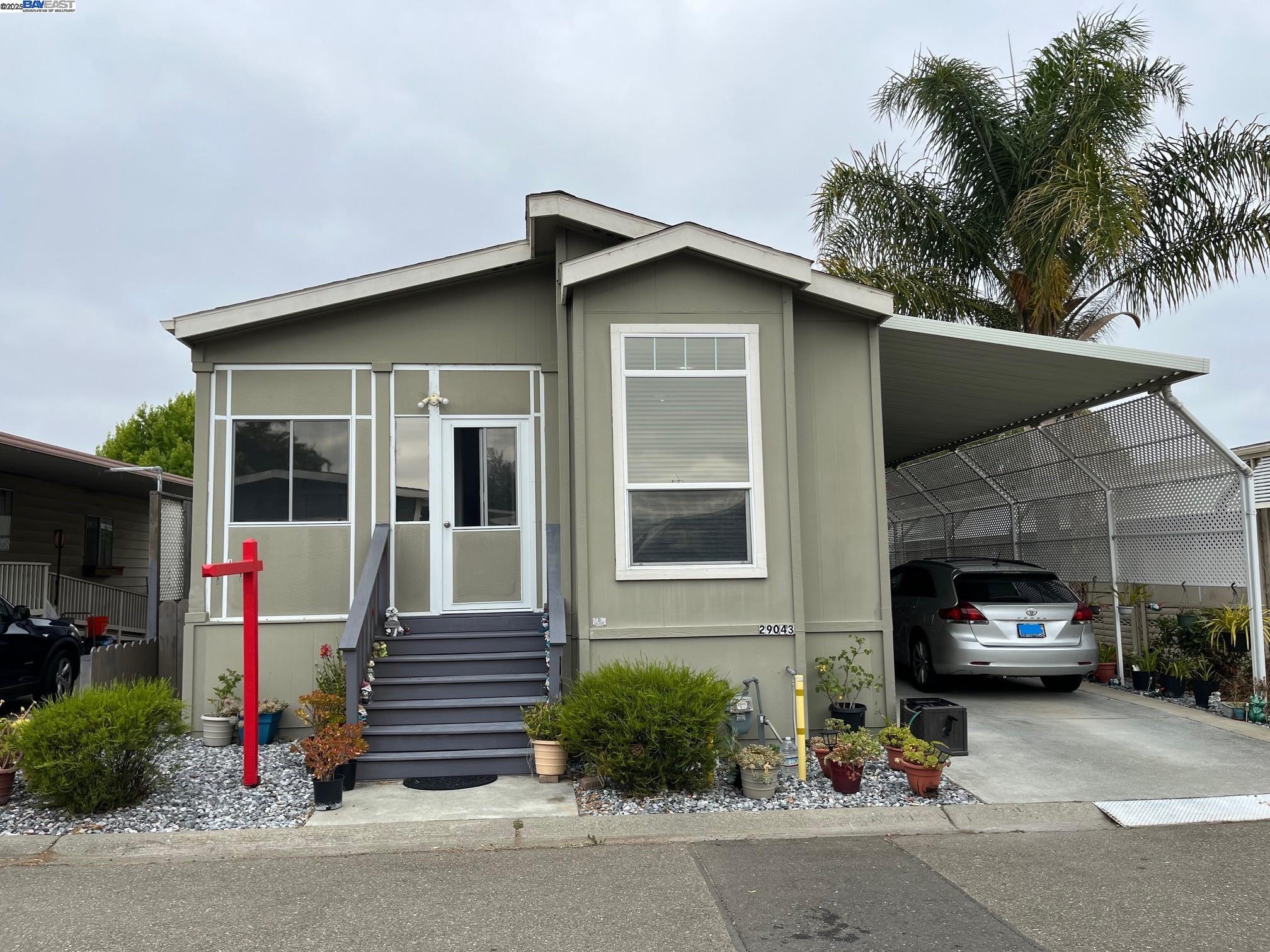 Front Image Thumbnail for BE41108145