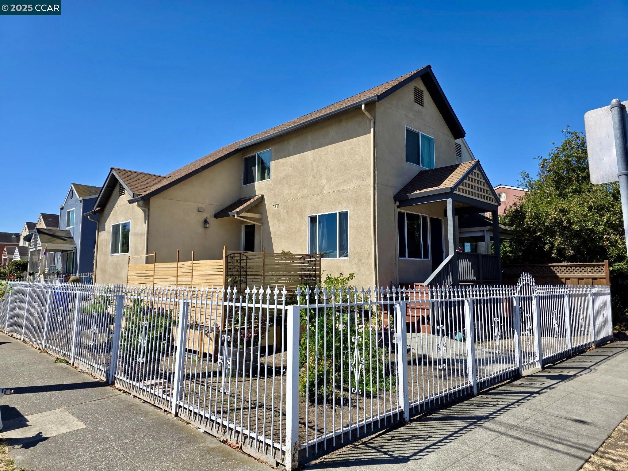 Front Image Thumbnail for CC41108330