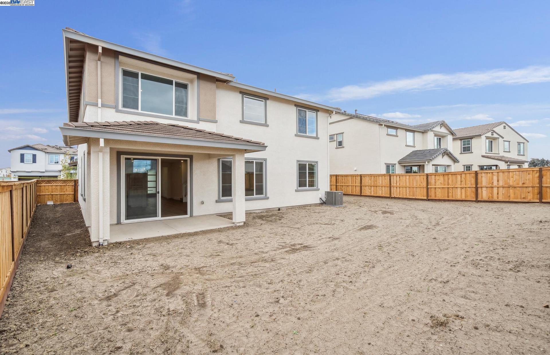 Detail Gallery Image 27 of 43 For 373 E Gobind Blvd, Mountain House,  CA 95391 - 5 Beds | 3/1 Baths