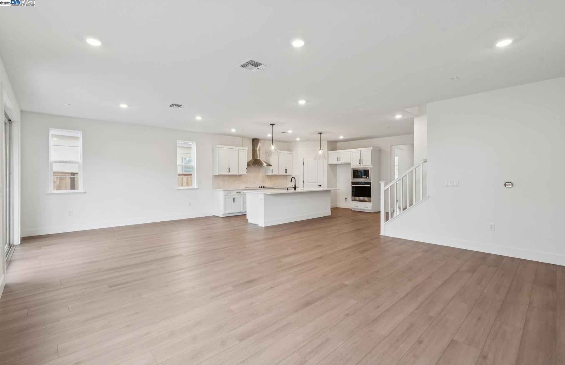 Detail Gallery Image 35 of 43 For 373 E Gobind Blvd, Mountain House,  CA 95391 - 5 Beds | 3/1 Baths