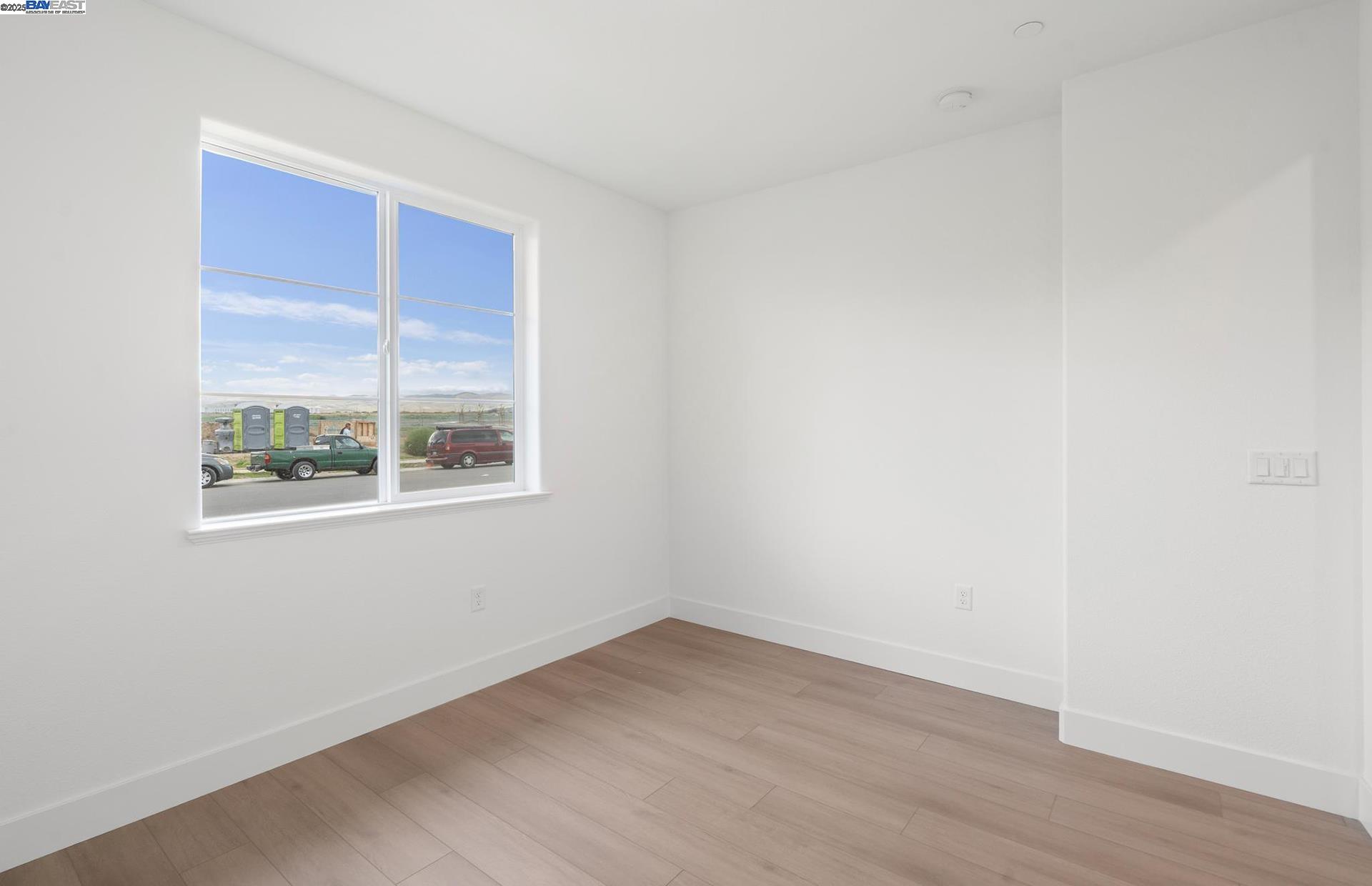 Detail Gallery Image 42 of 43 For 373 E Gobind Blvd, Mountain House,  CA 95391 - 5 Beds | 3/1 Baths