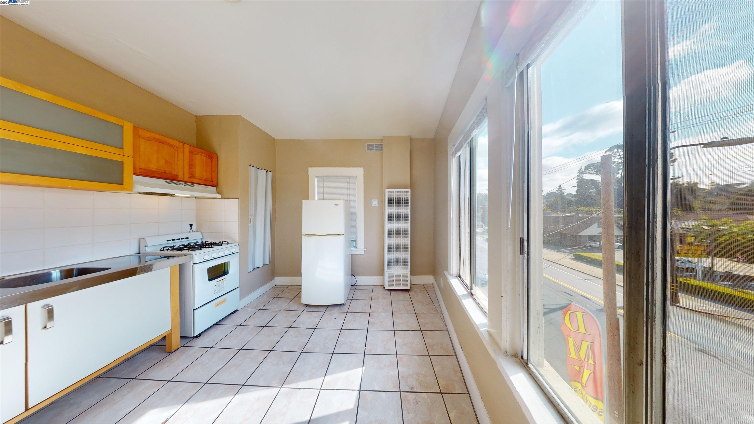 2605 High St, Oakland CA 94619 — photo 7