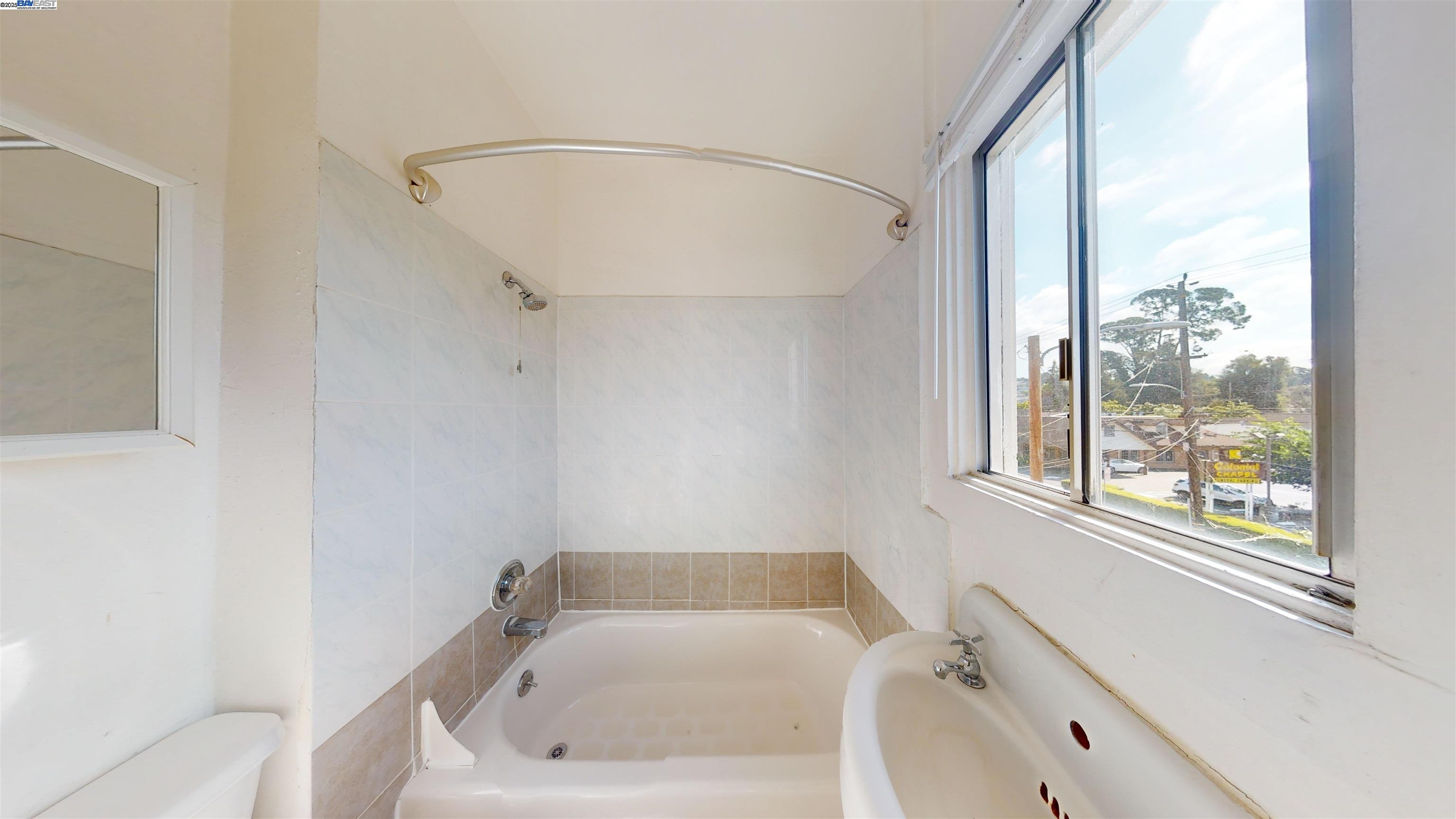2605 High St, Oakland CA 94619 — photo 8