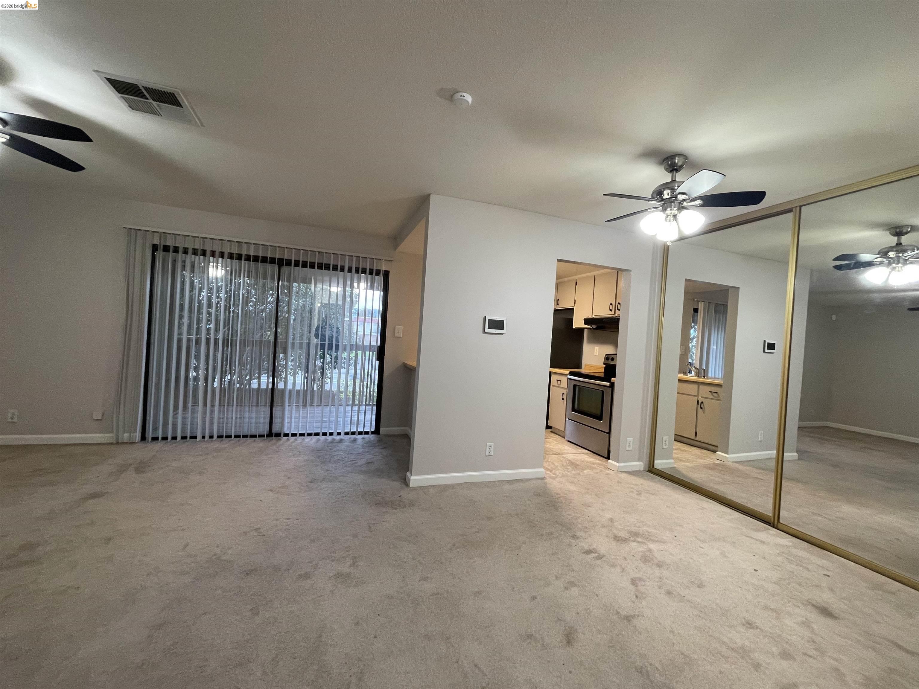 Detail Gallery Image 6 of 23 For 2416 Shadow Ln #74,  Antioch,  CA 94509 - 1 Beds | 1 Baths