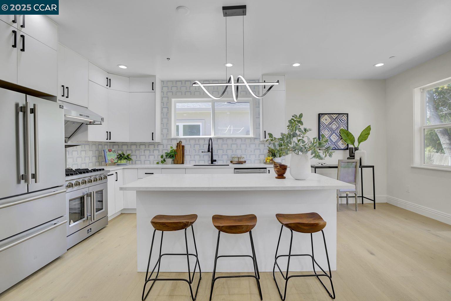34926 Moina Shaiq Common, Fremont CA 94555 — photo 10