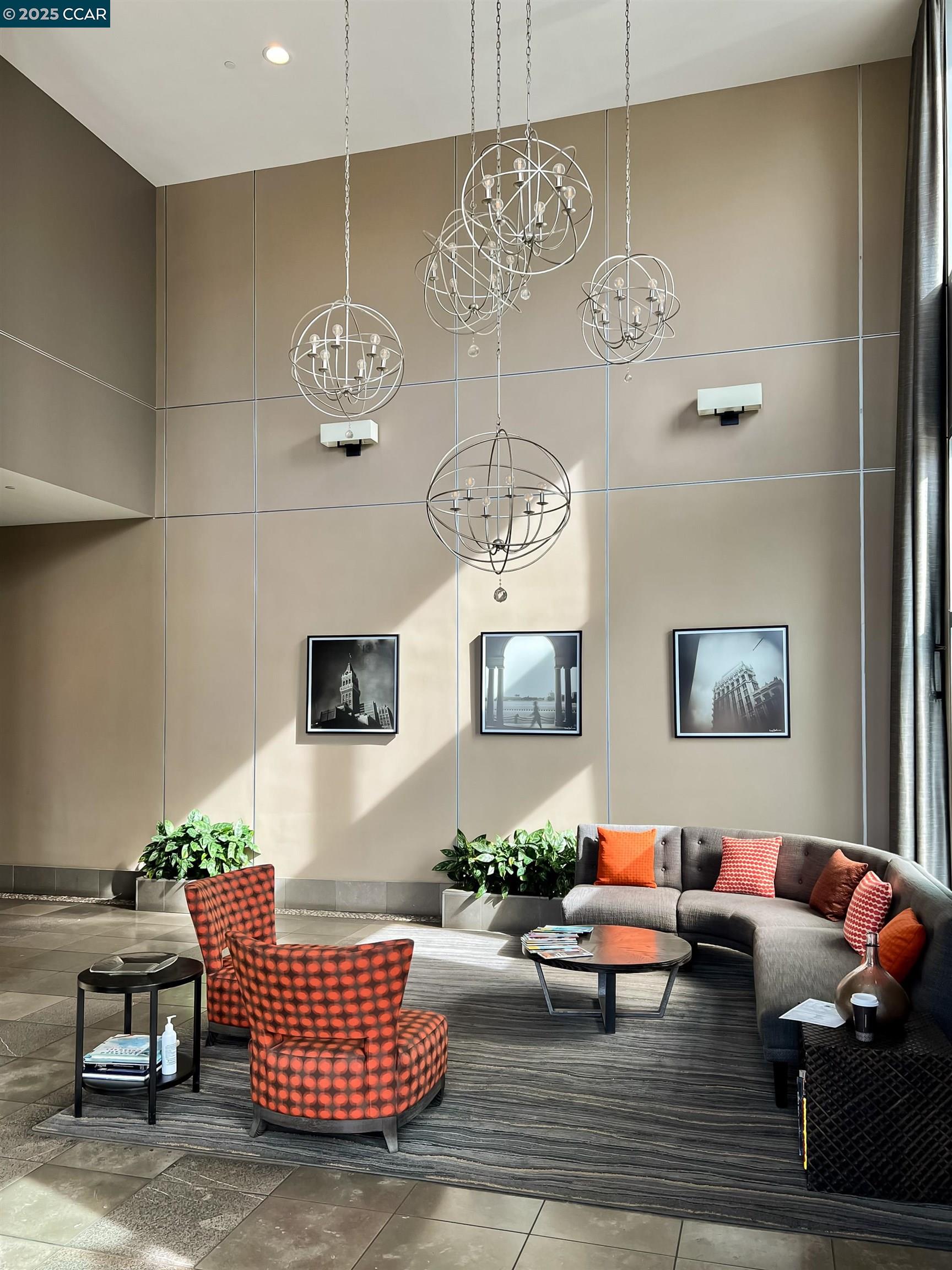 Detail Gallery Image 21 of 27 For 438 W Grand Ave #528,  Oakland,  CA 94612 - 2 Beds | 2 Baths