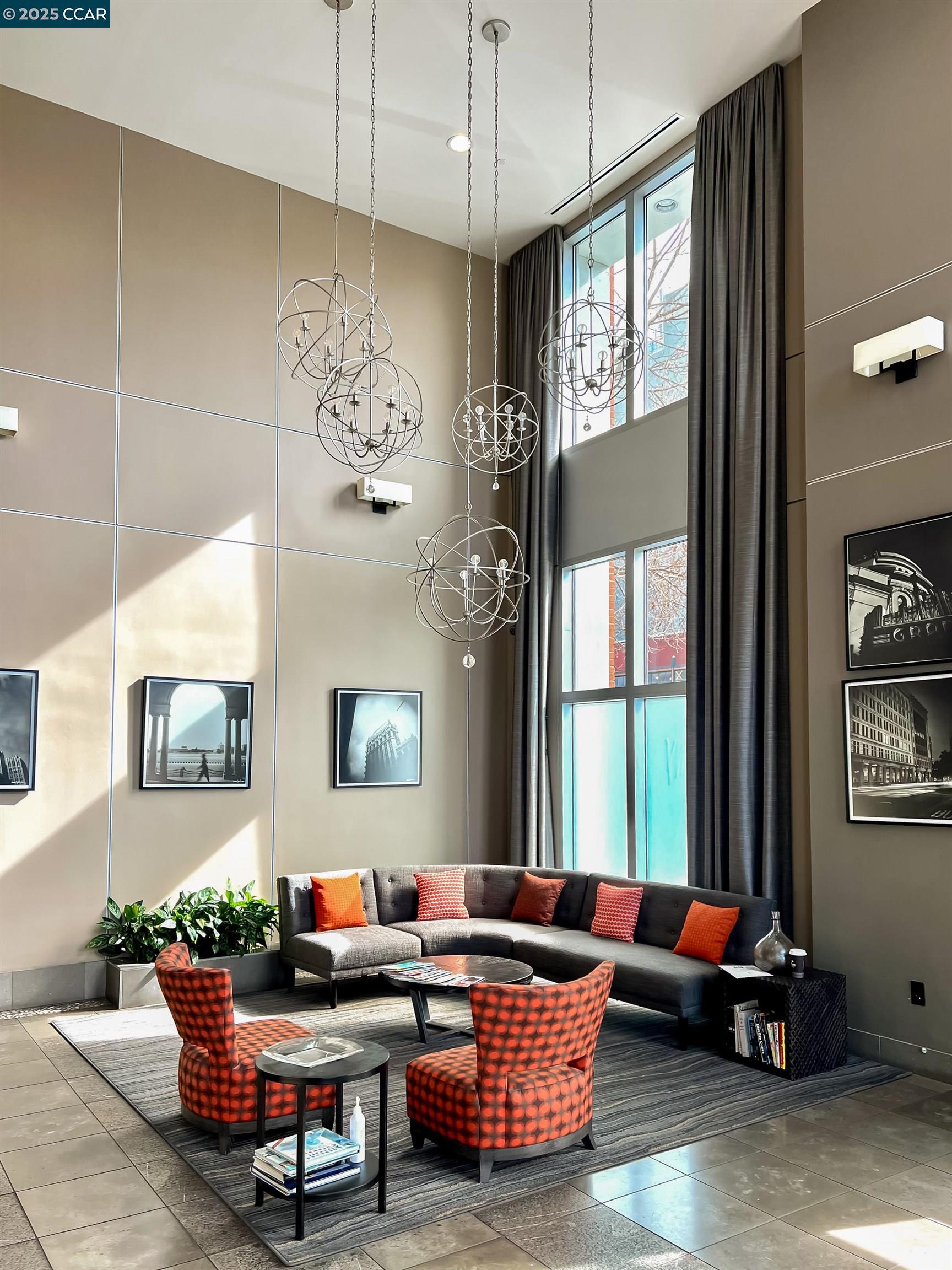 Detail Gallery Image 22 of 27 For 438 W Grand Ave #528,  Oakland,  CA 94612 - 2 Beds | 2 Baths