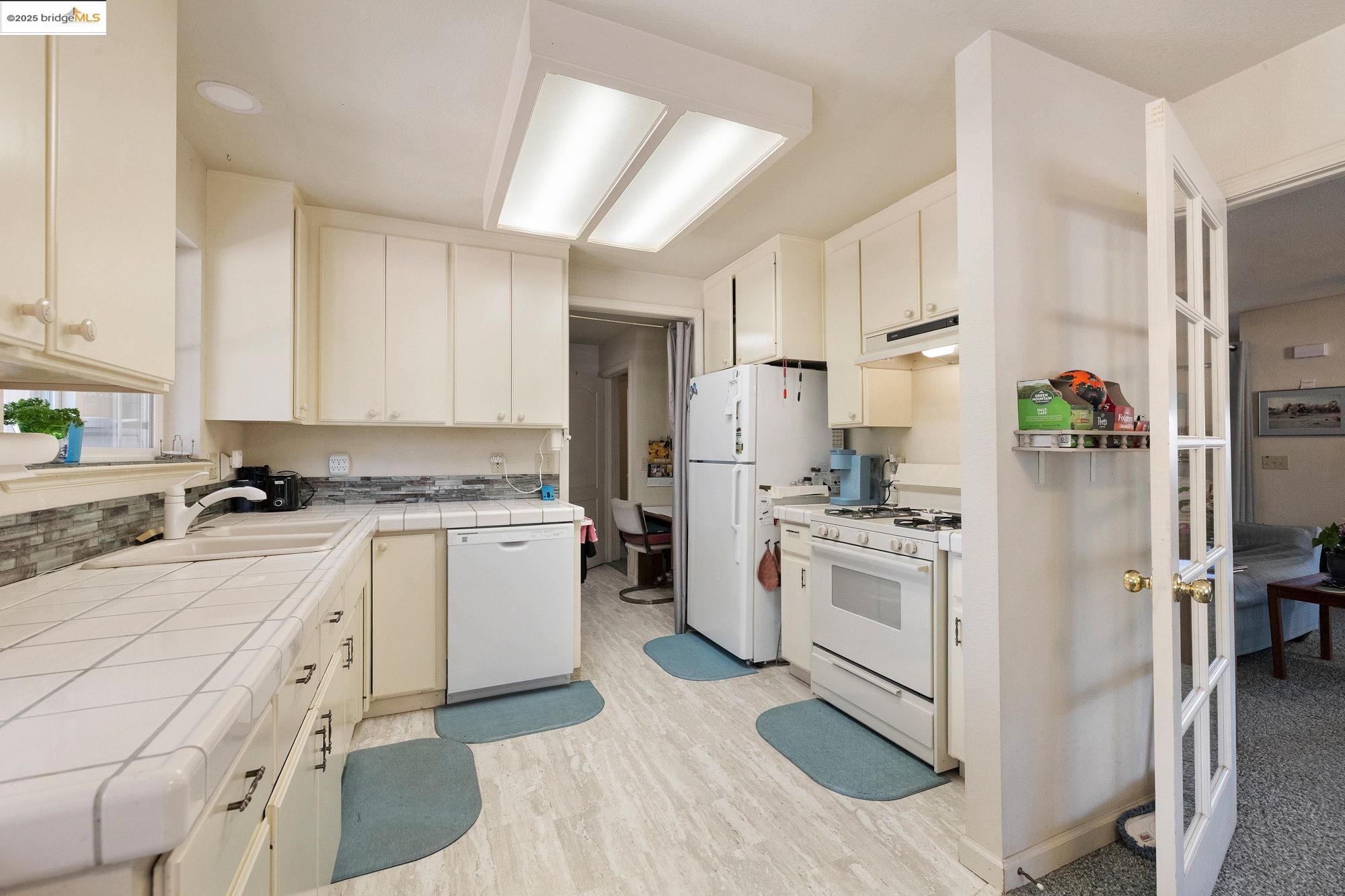 18035 Woodham Carne Rd, Sonora CA 95370 — photo 11