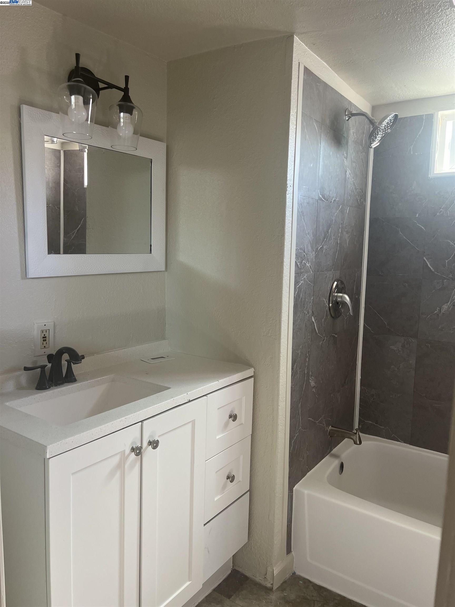 Detail Gallery Image 16 of 49 For 14530 Byron Hwy #14,  Byron,  CA 94514 - 2 Beds | 1 Baths