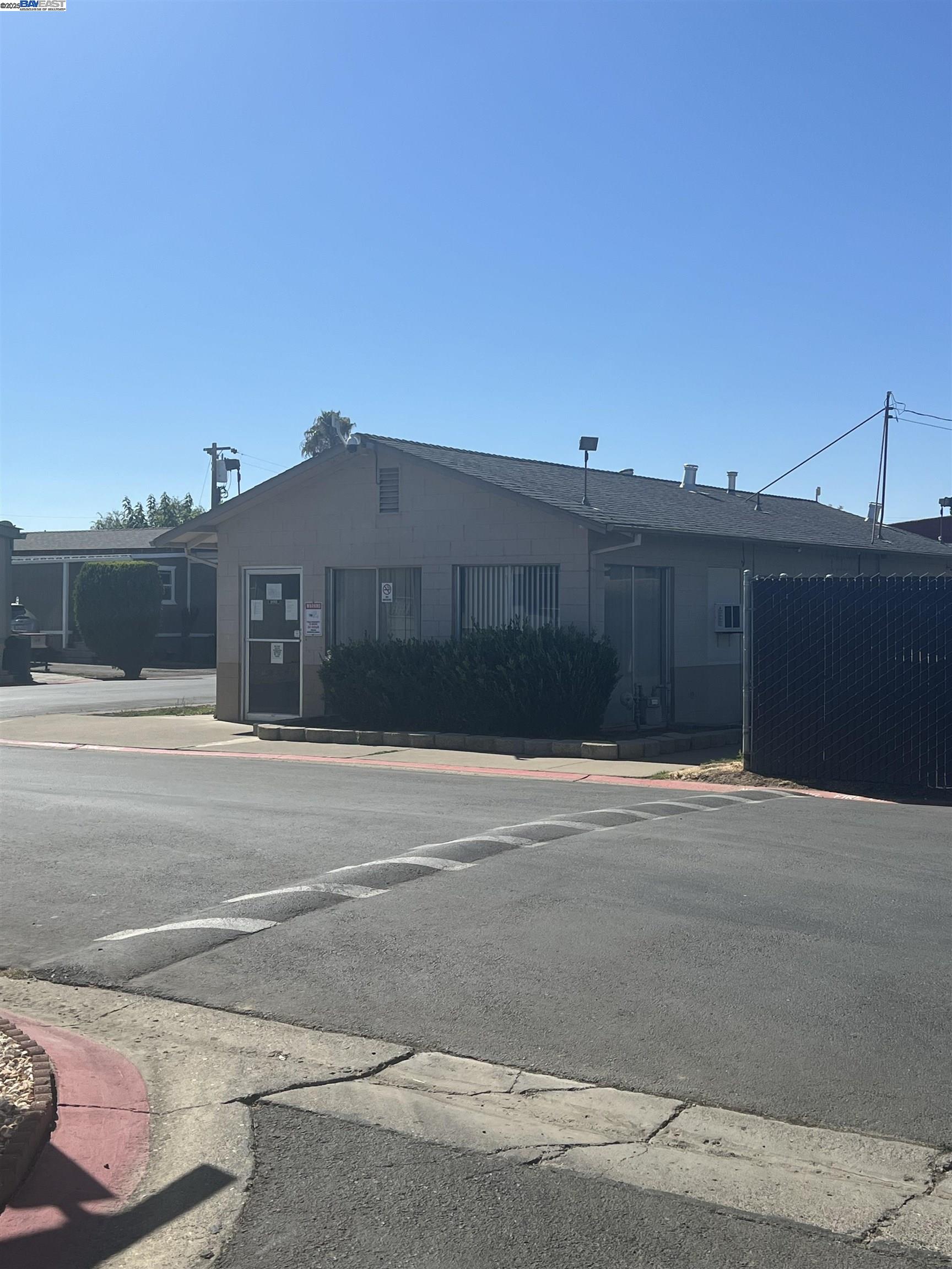 Detail Gallery Image 42 of 49 For 14530 Byron Hwy #14,  Byron,  CA 94514 - 2 Beds | 1 Baths