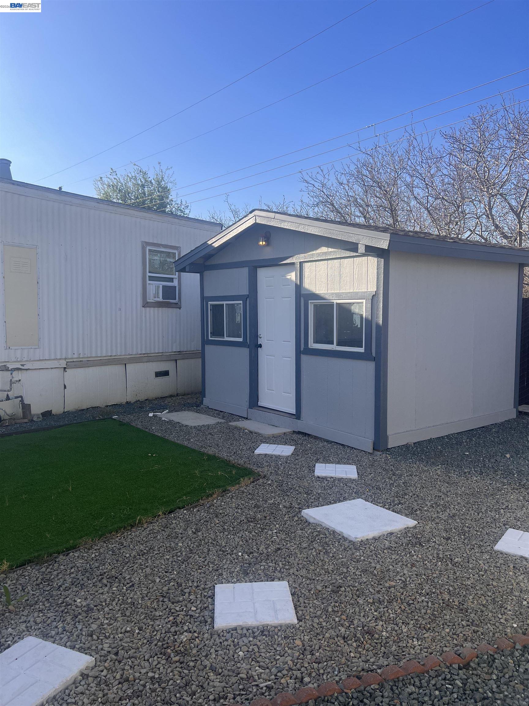 Detail Gallery Image 6 of 49 For 14530 Byron Hwy #14,  Byron,  CA 94514 - 2 Beds | 1 Baths