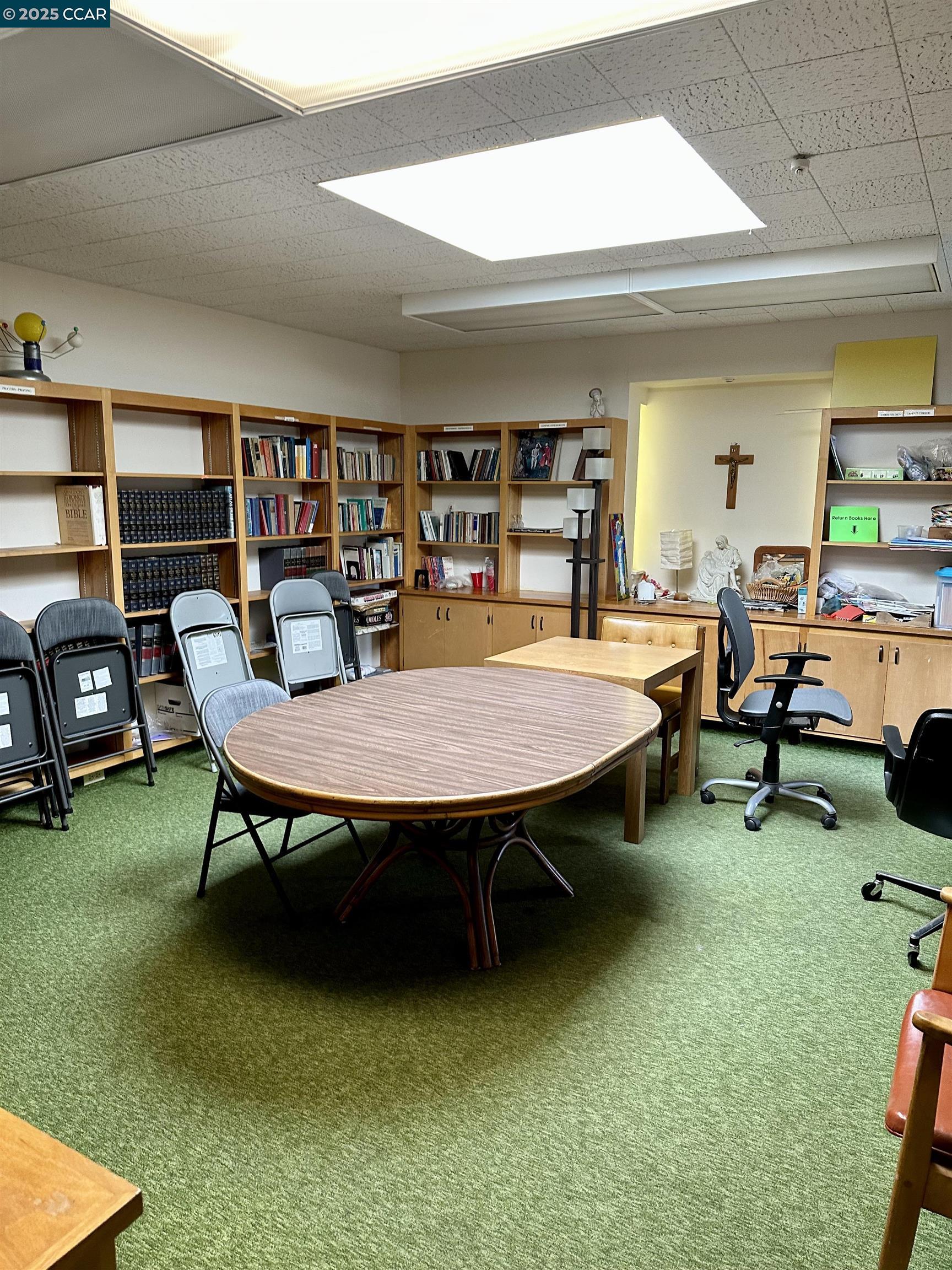 2 Tamalpais Dr, Corte Madera, CA, 94925