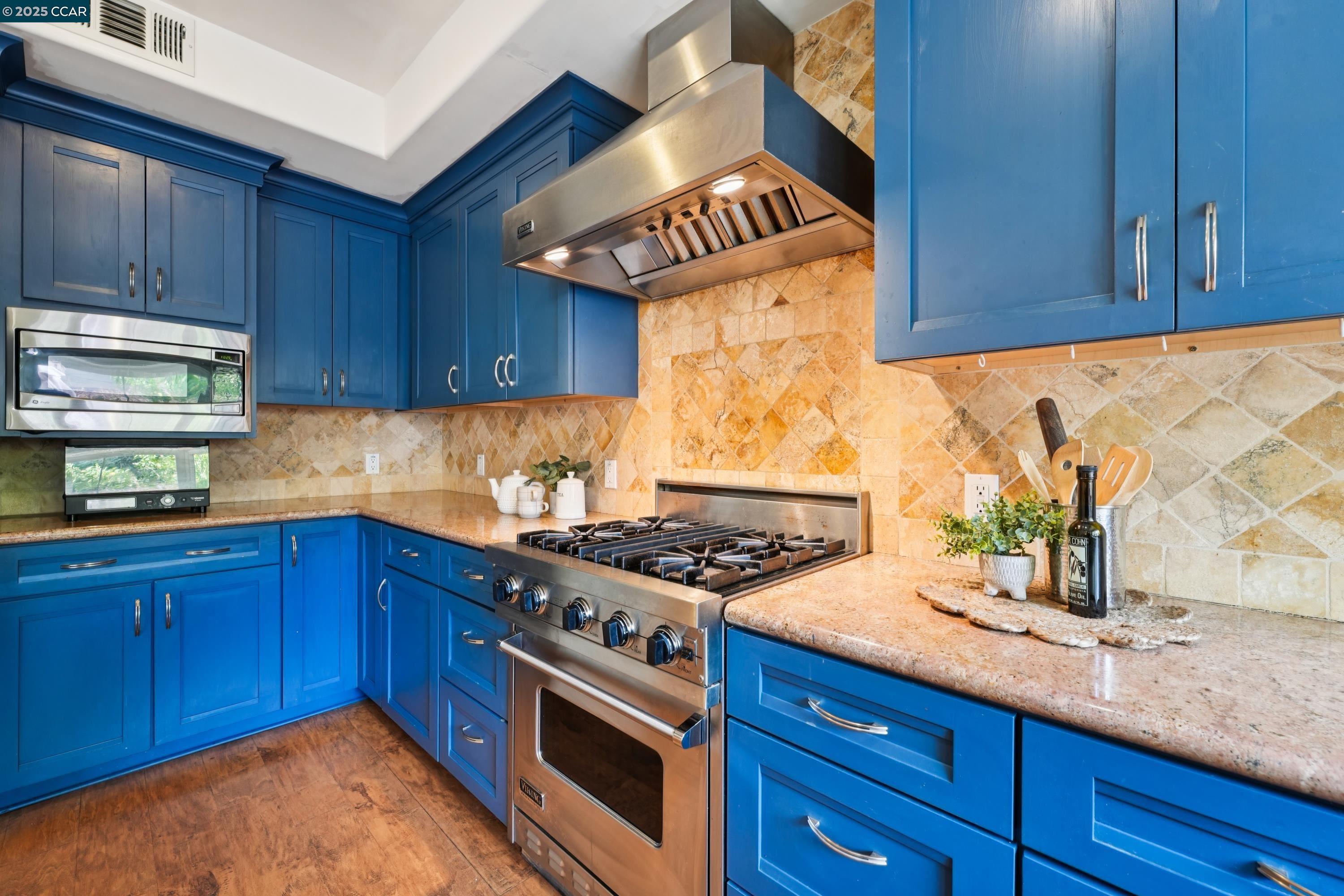 Photo #5: 41109807 Listing: Photo #5