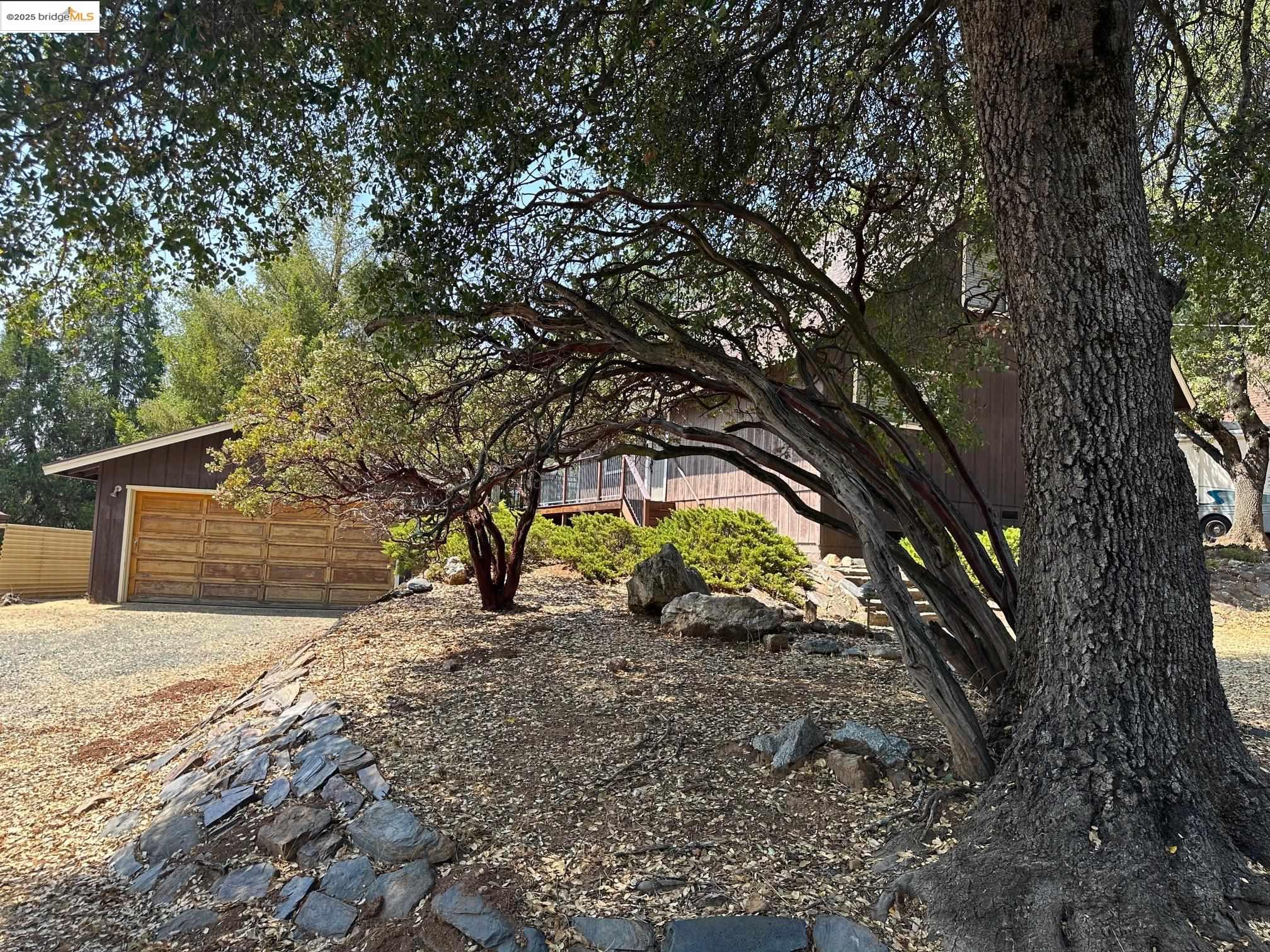 Front Image Thumbnail for EB41109859