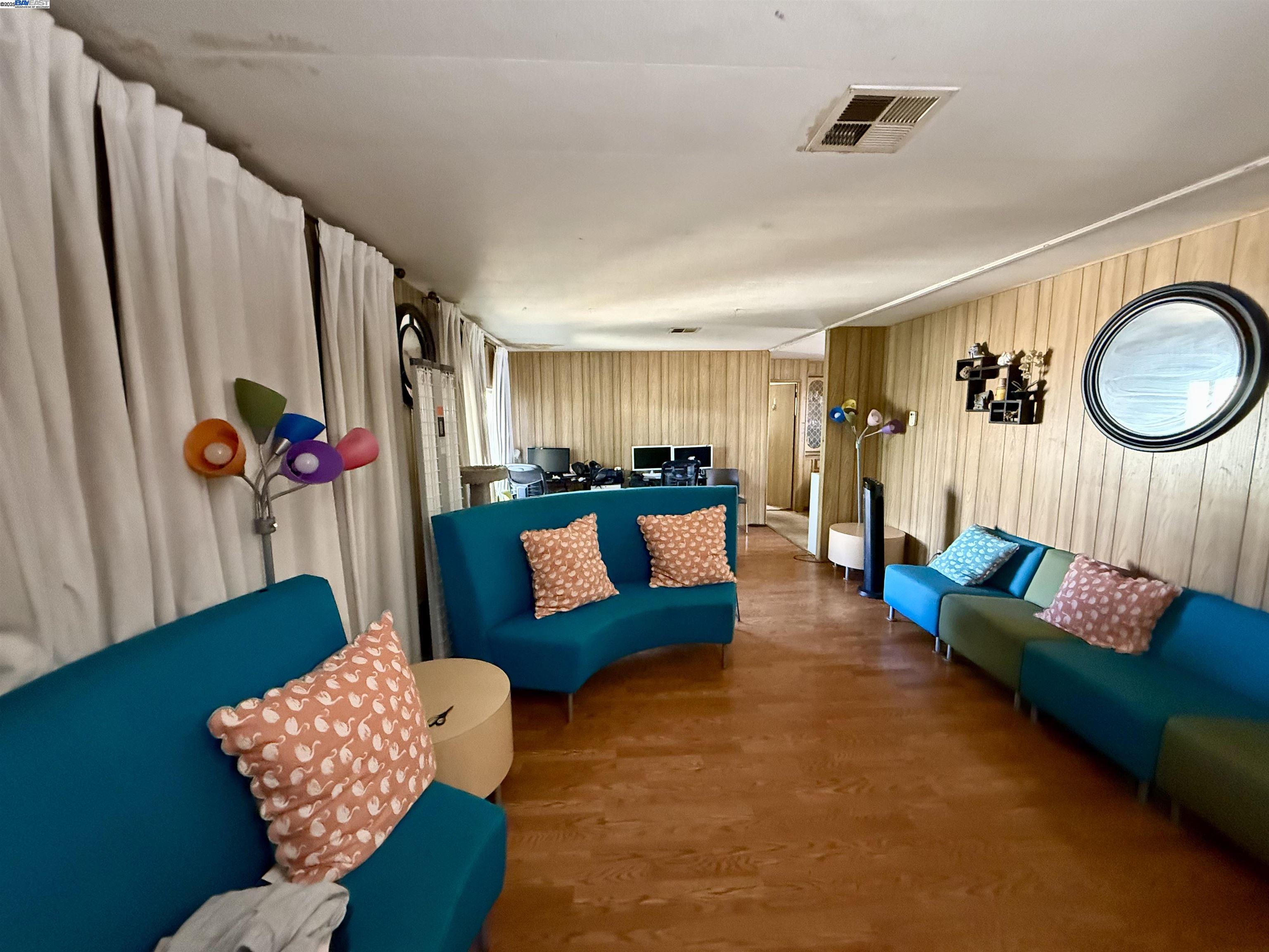 Detail Gallery Image 2 of 6 For 1220 Tasman #558,  Sunnyvale,  CA 94089 - 3 Beds | 2 Baths