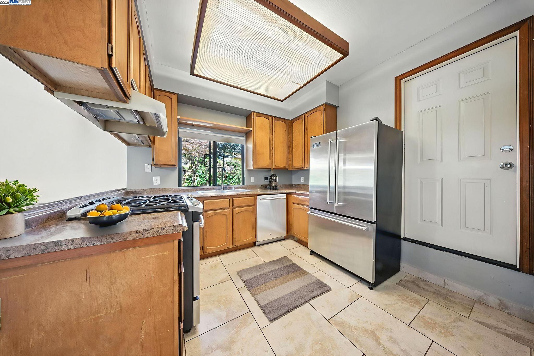 1523 Verdi St, Alameda CA 94501 — photo 14