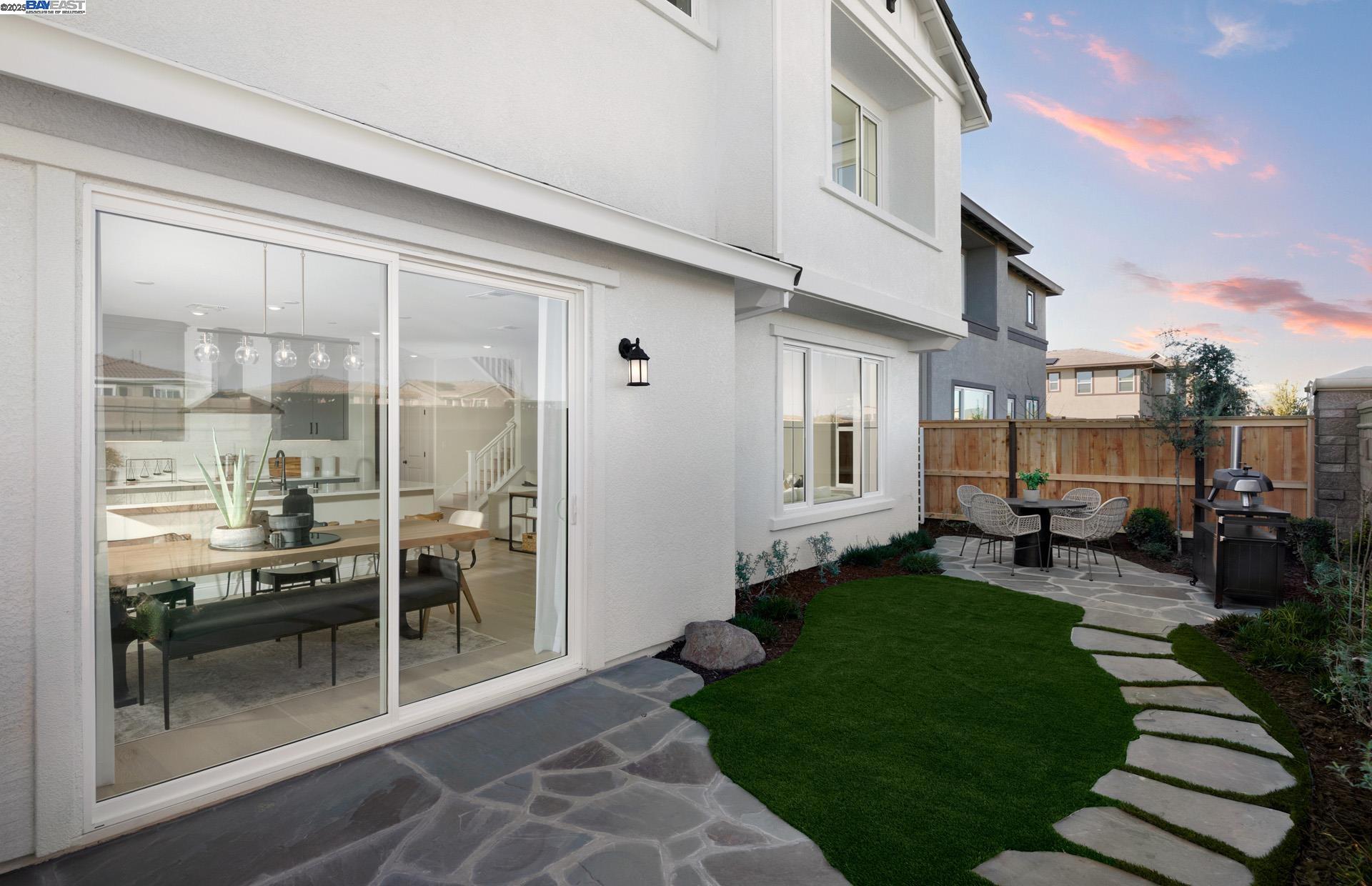 Detail Gallery Image 22 of 22 For 339 E Bobby Glen, Mountain House,  CA 95391 - 5 Beds | 3 Baths