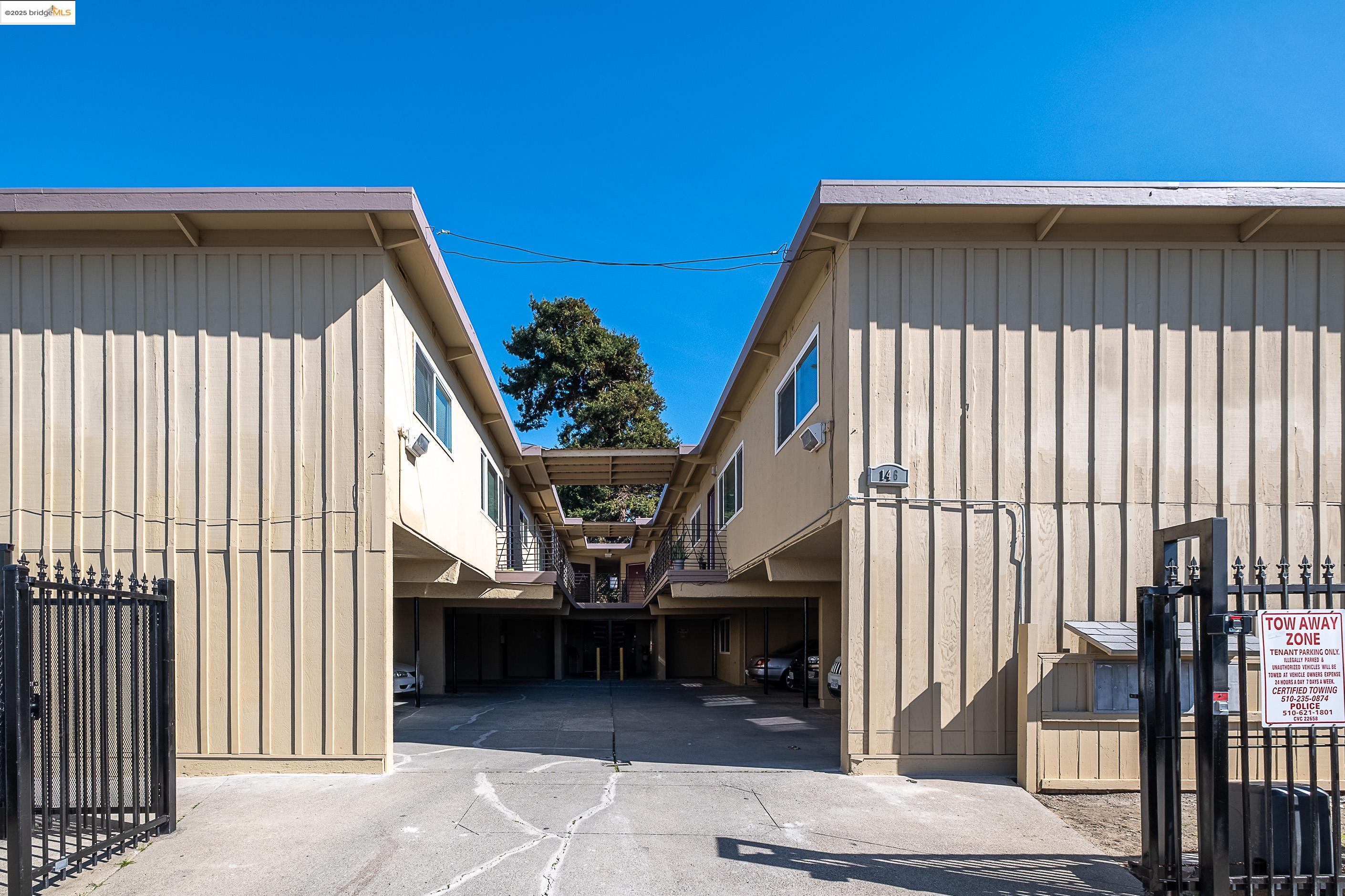 Front Image Thumbnail for EB41110223