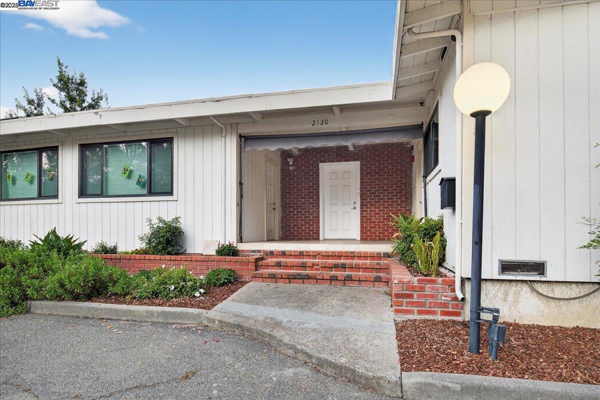 2120 Omega Rd, San Ramon, CA, 94583