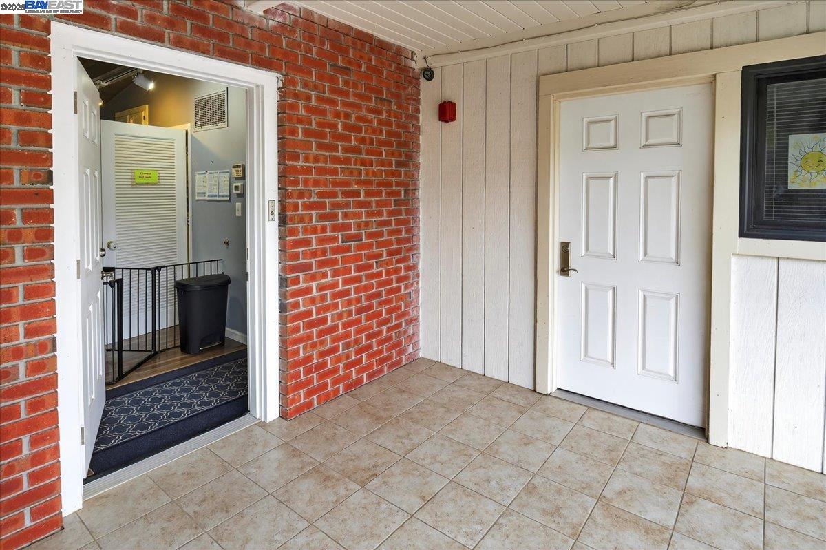 2120 Omega Rd, San Ramon, CA, 94583