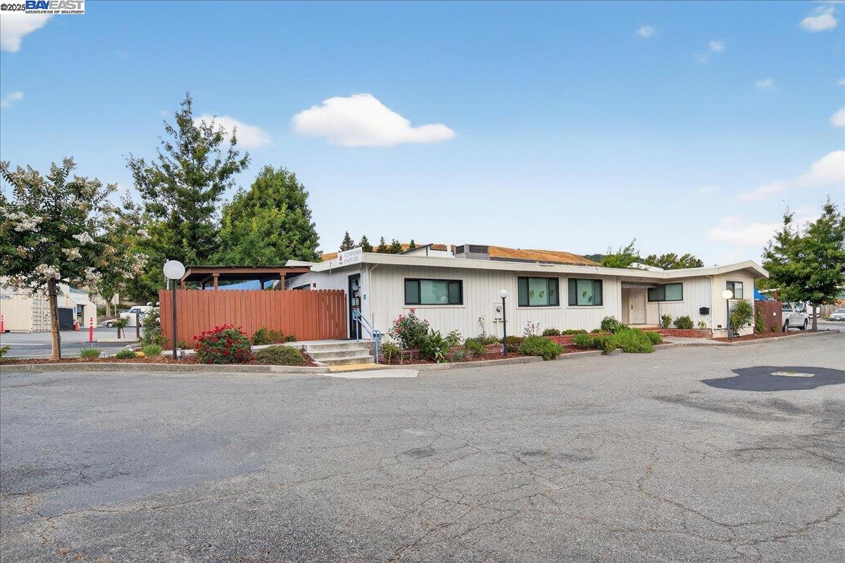 2120 Omega Rd, San Ramon, CA, 94583