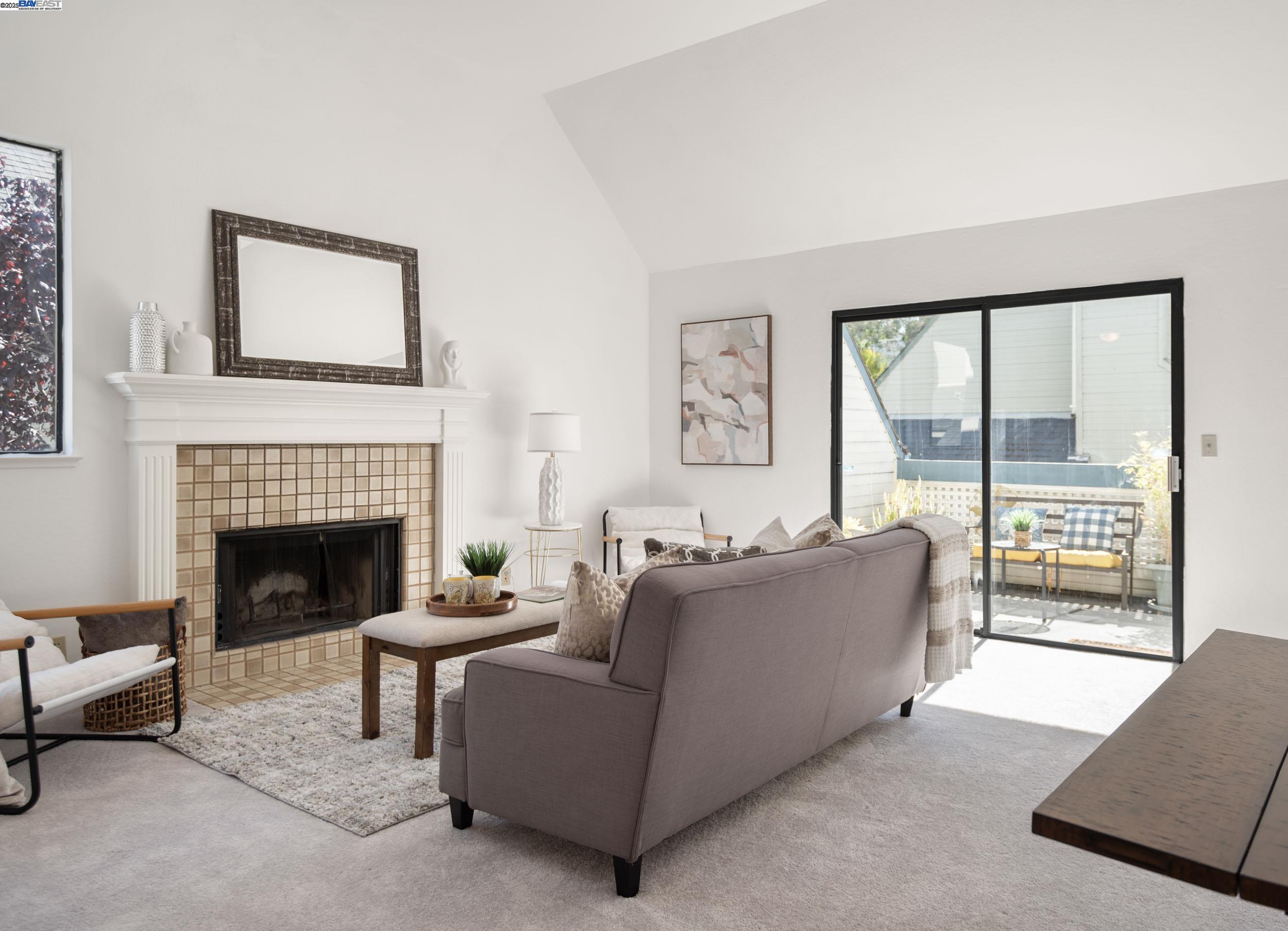 Photo #2: 41110592 Listing: Photo #2