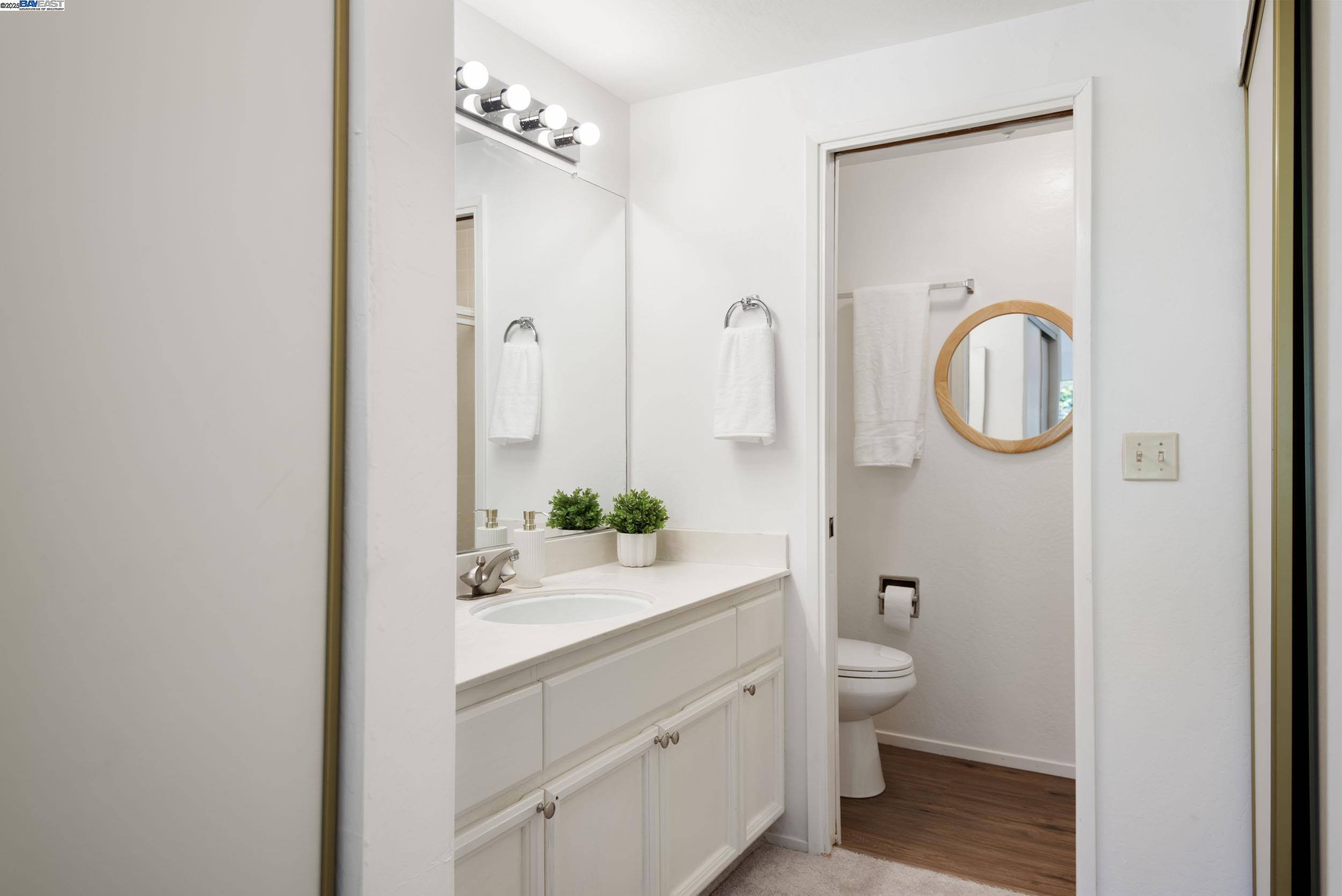 Photo #17: 41110592 Listing: Photo #17