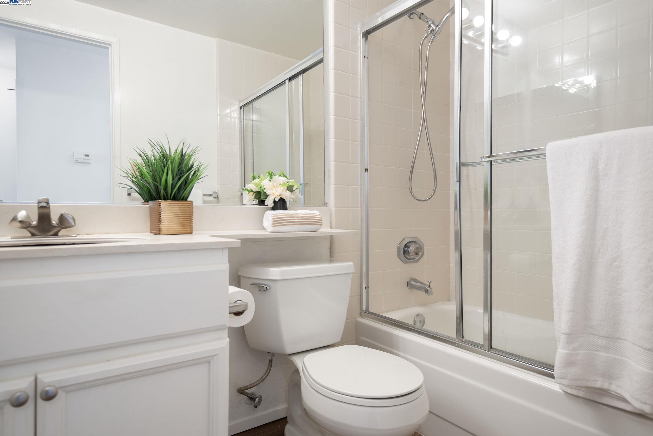 Photo #10: 41110592 Listing: Photo #10