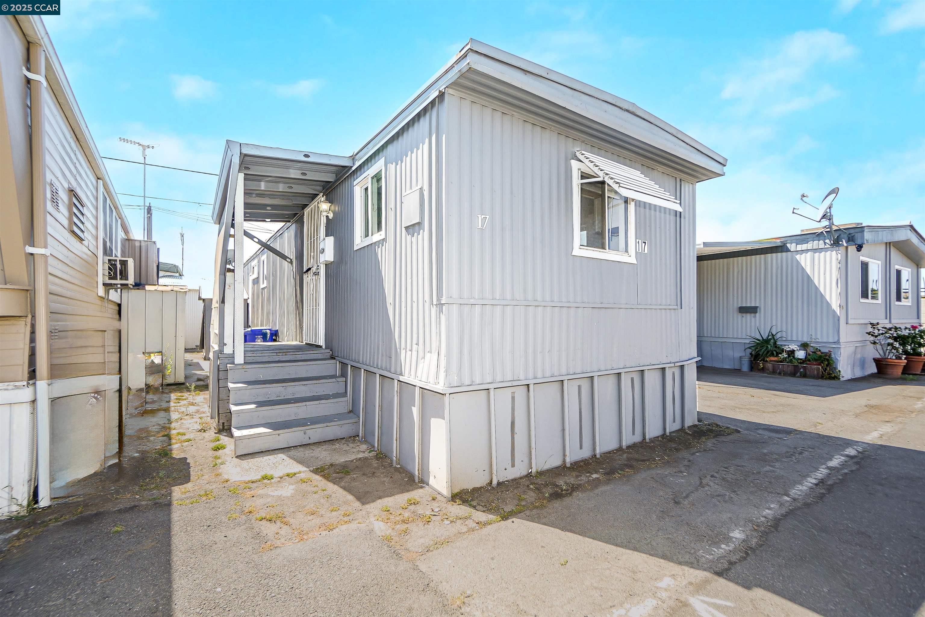 1153 Rumrill Blvd UNIT 17, San Pablo, CA, 94806