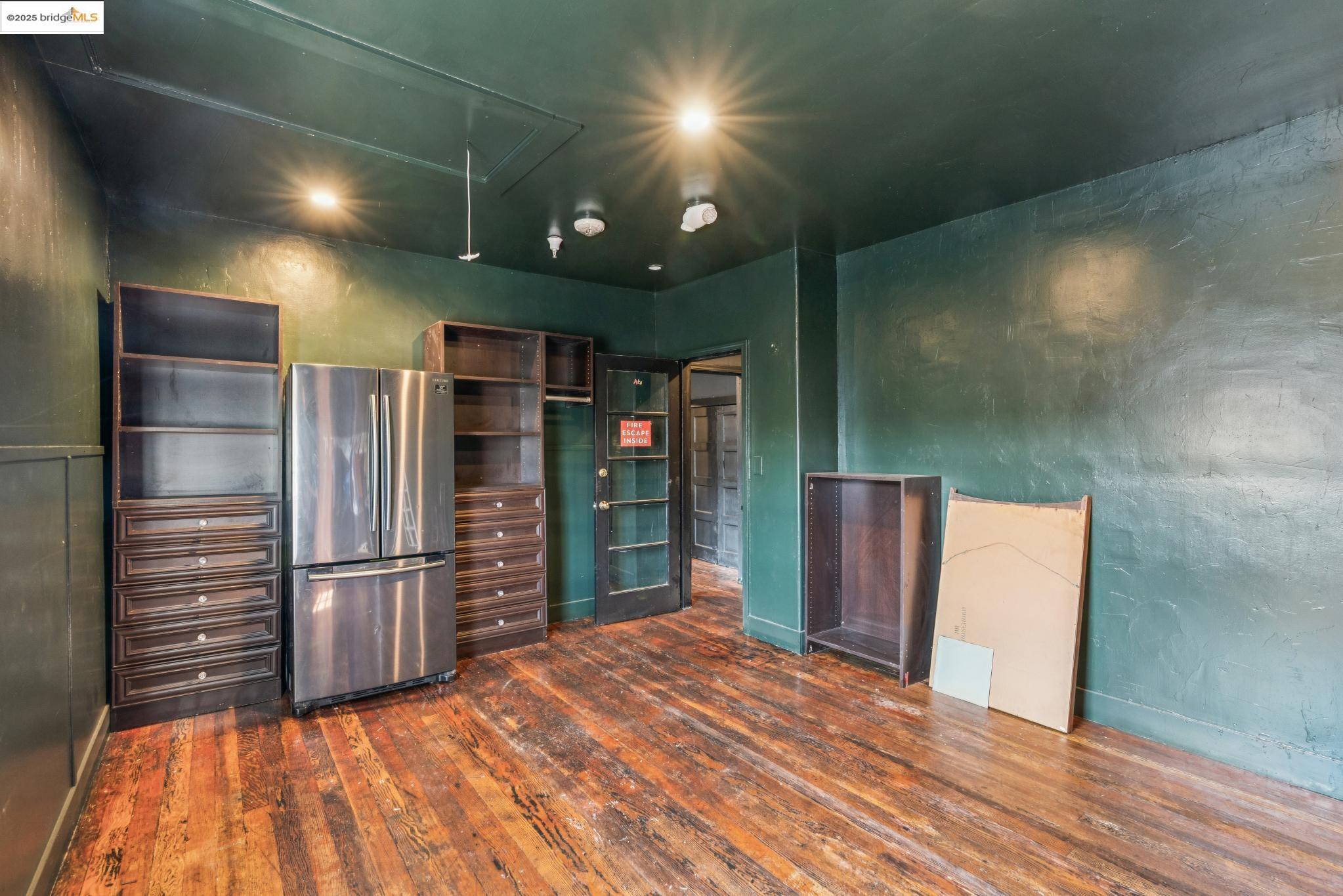 645 W Grand Ave, Oakland CA 94612 — photo 33