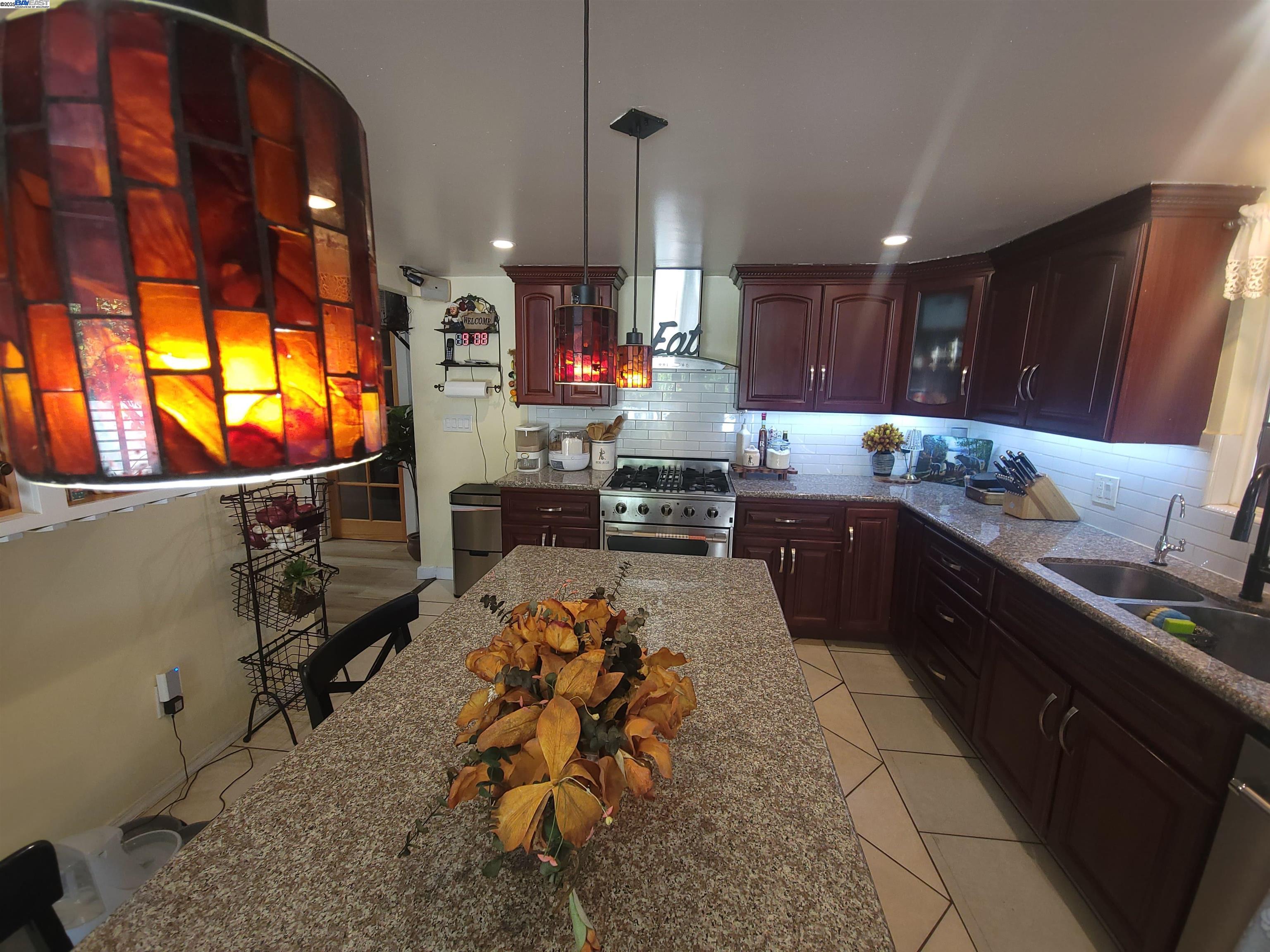 4441 Jana Vista Rd., El Sobrante CA 94803