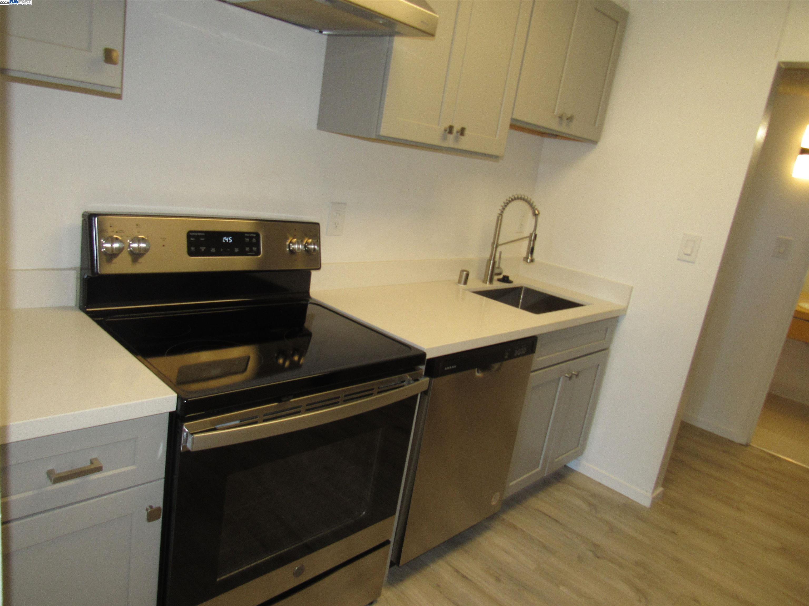 Photo #7: 41111075 Listing: Photo #7