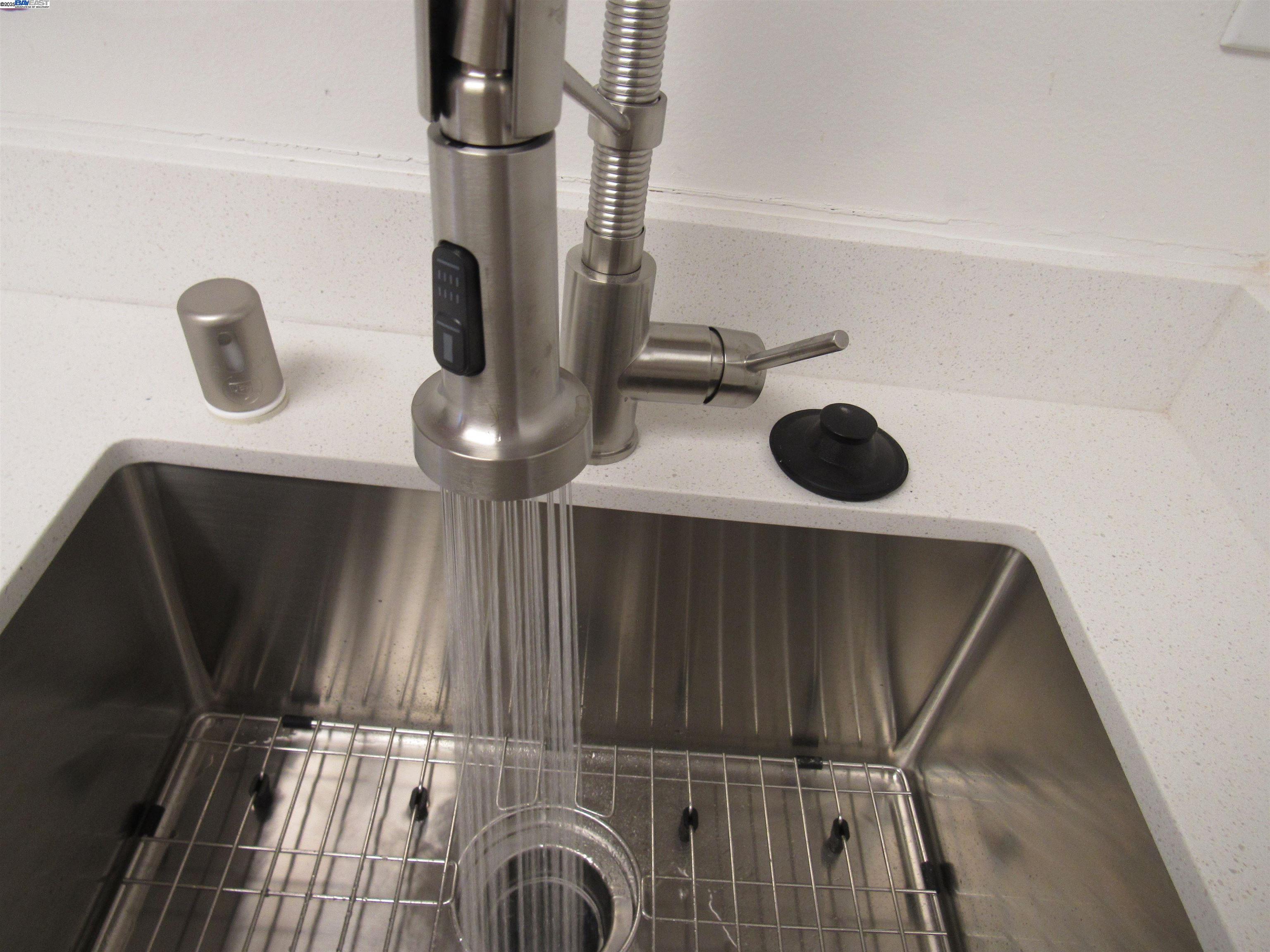 Photo #8: 41111075 Listing: Photo #8