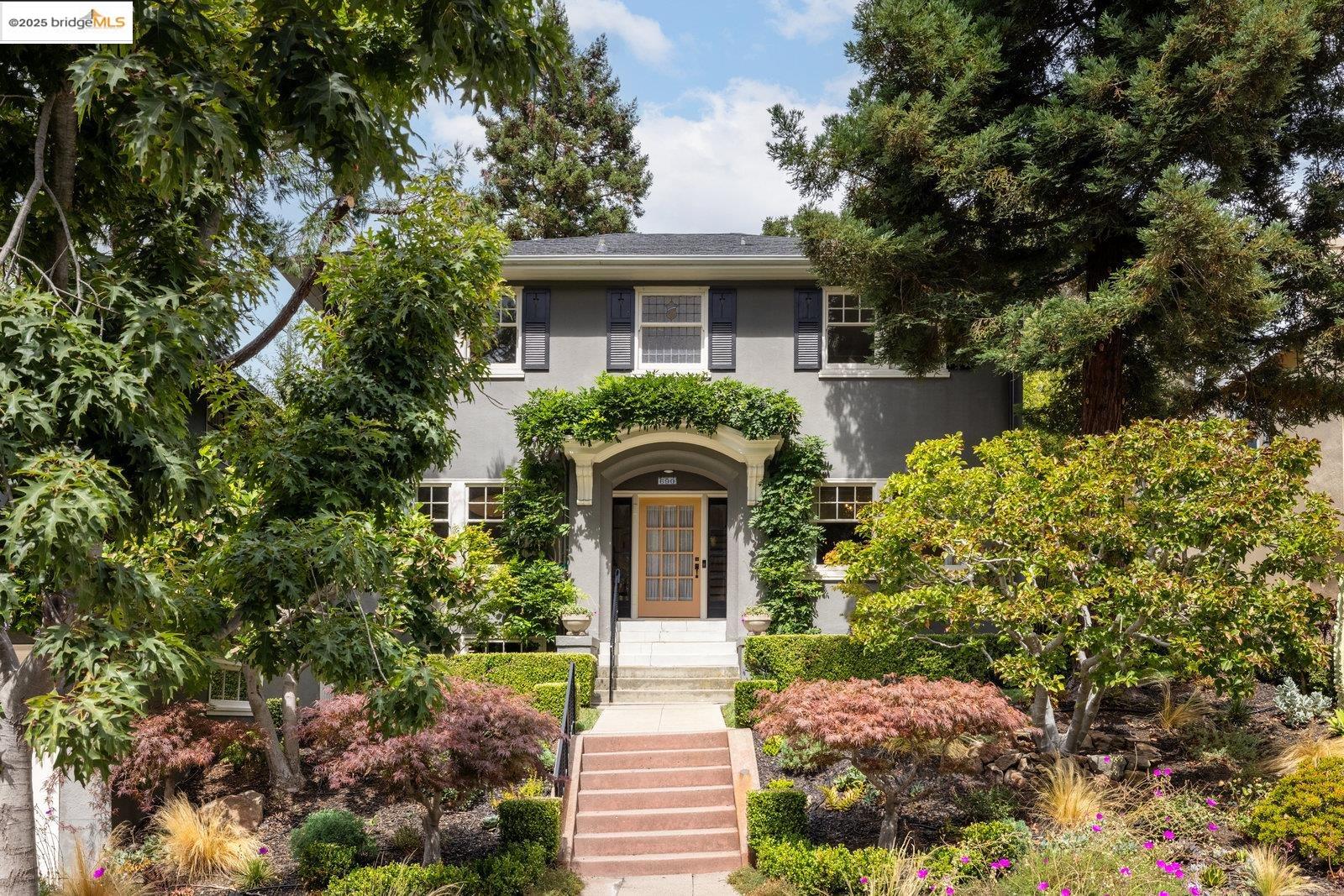 Front Image Thumbnail for EB41111165