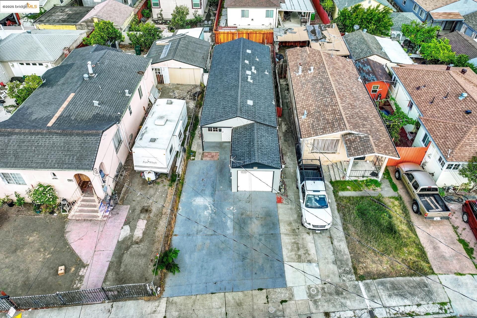 Detail Gallery Image 28 of 37 For 2125 102nd Ave, Oakland,  CA 94603 - 2 Beds | 1 Baths