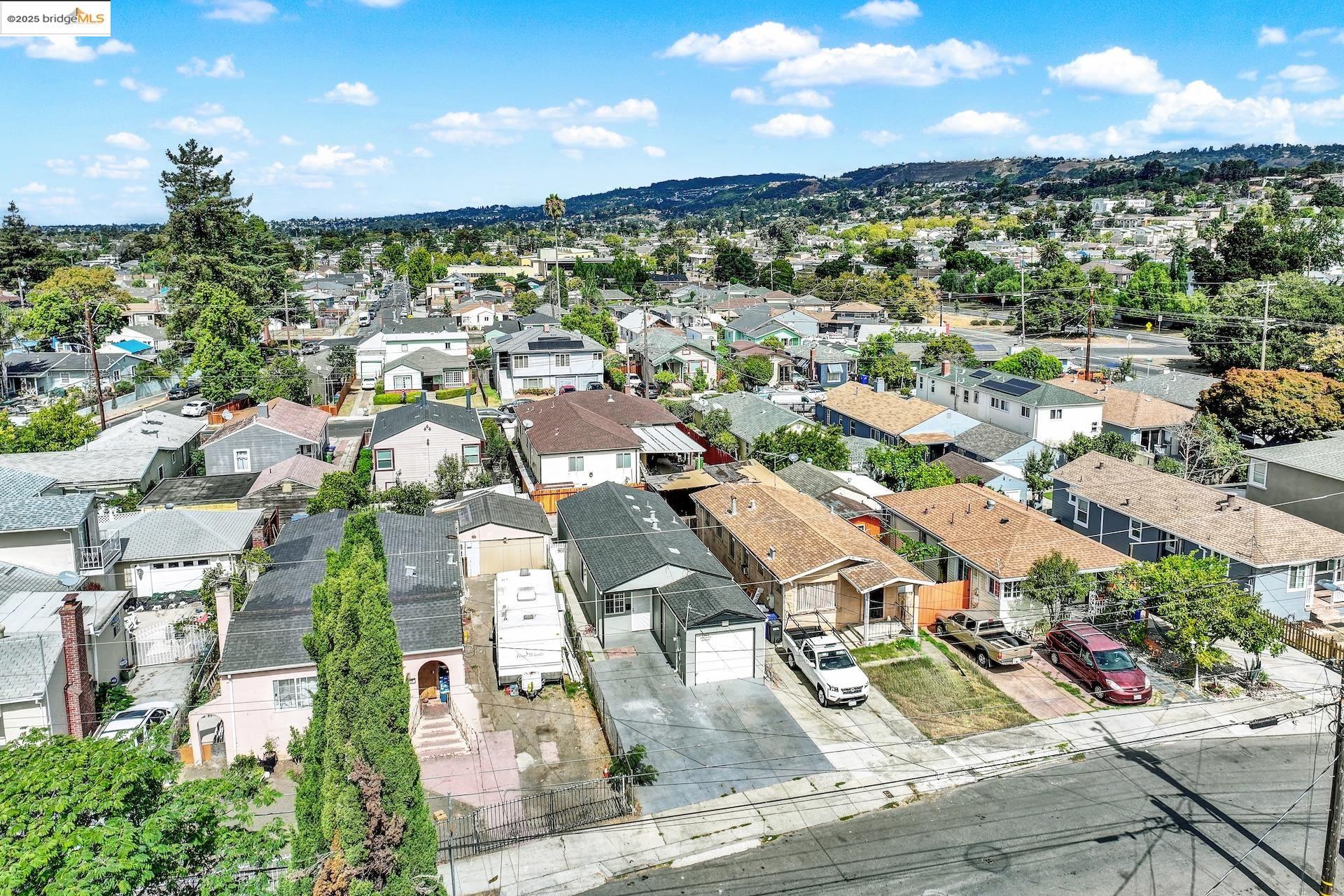 Detail Gallery Image 29 of 37 For 2125 102nd Ave, Oakland,  CA 94603 - 2 Beds | 1 Baths