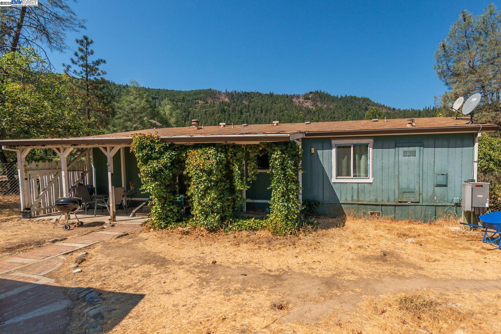 30661 State Hwy 3, Douglas City CA 96024 — photo 2