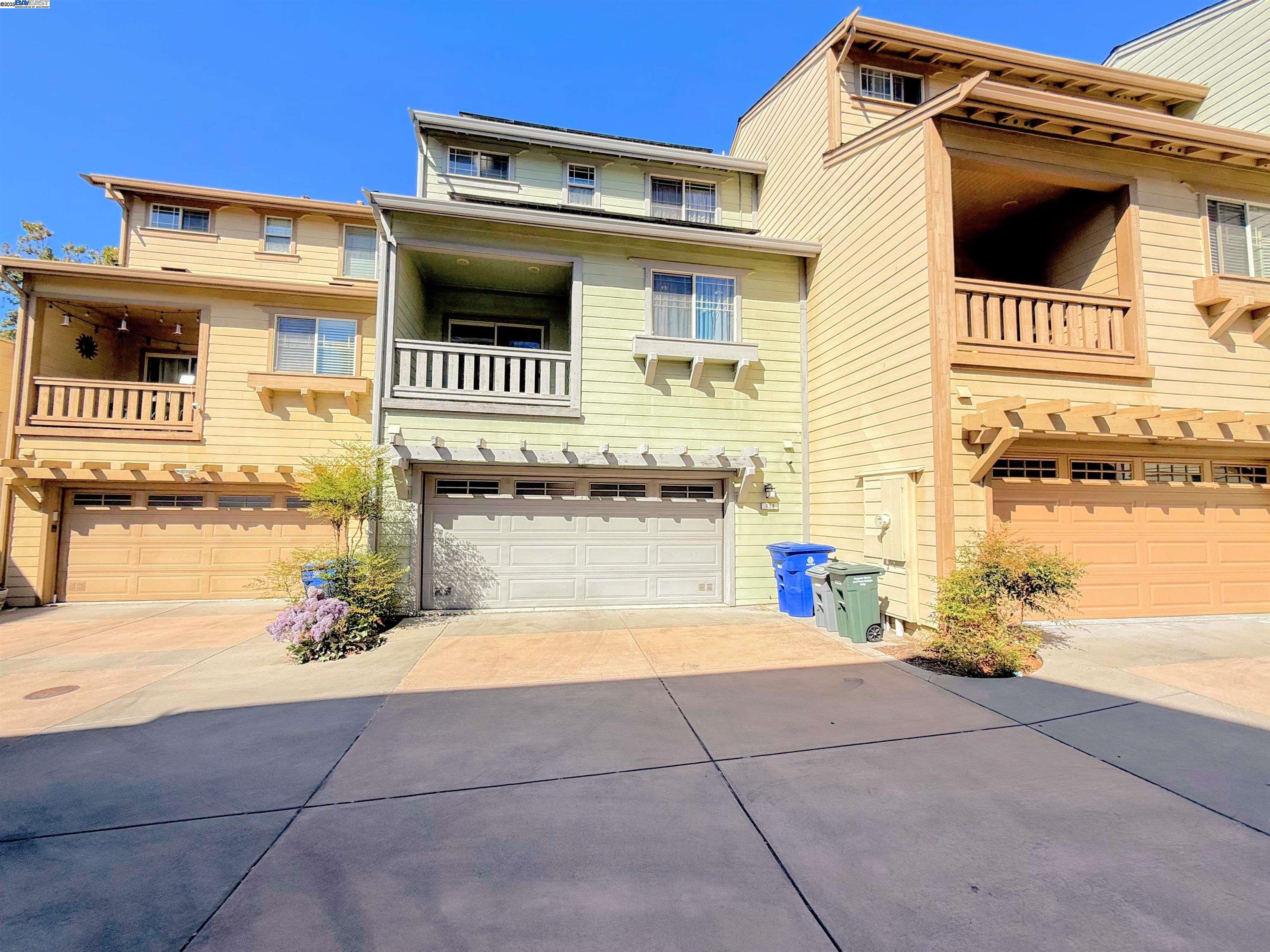 Detail Gallery Image 37 of 54 For 653 Macarthur Blvd, San Leandro,  CA 94577 - 3 Beds | 3/1 Baths