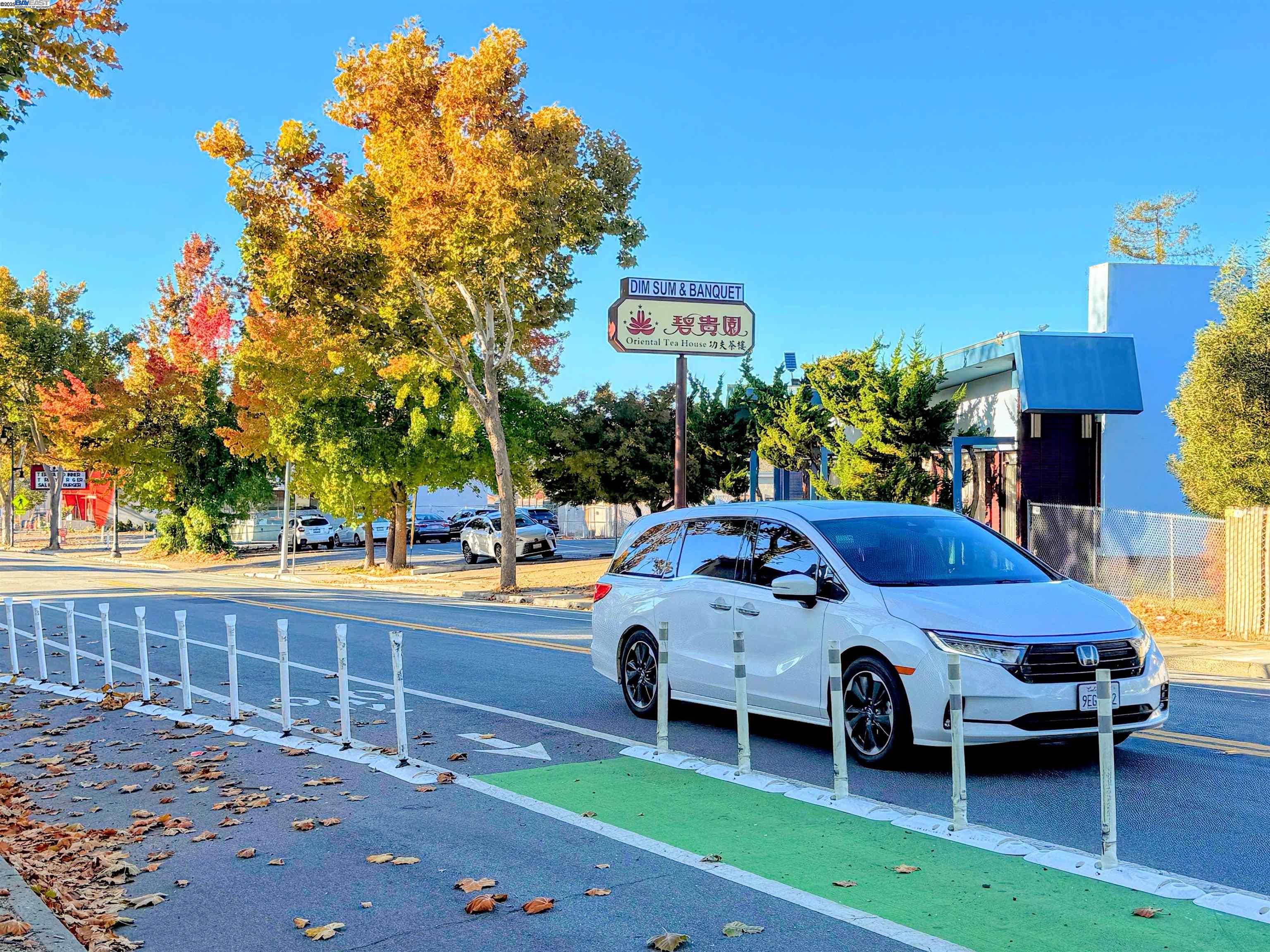 Detail Gallery Image 52 of 57 For 653 Macarthur Blvd, San Leandro,  CA 94577 - 3 Beds | 3/1 Baths