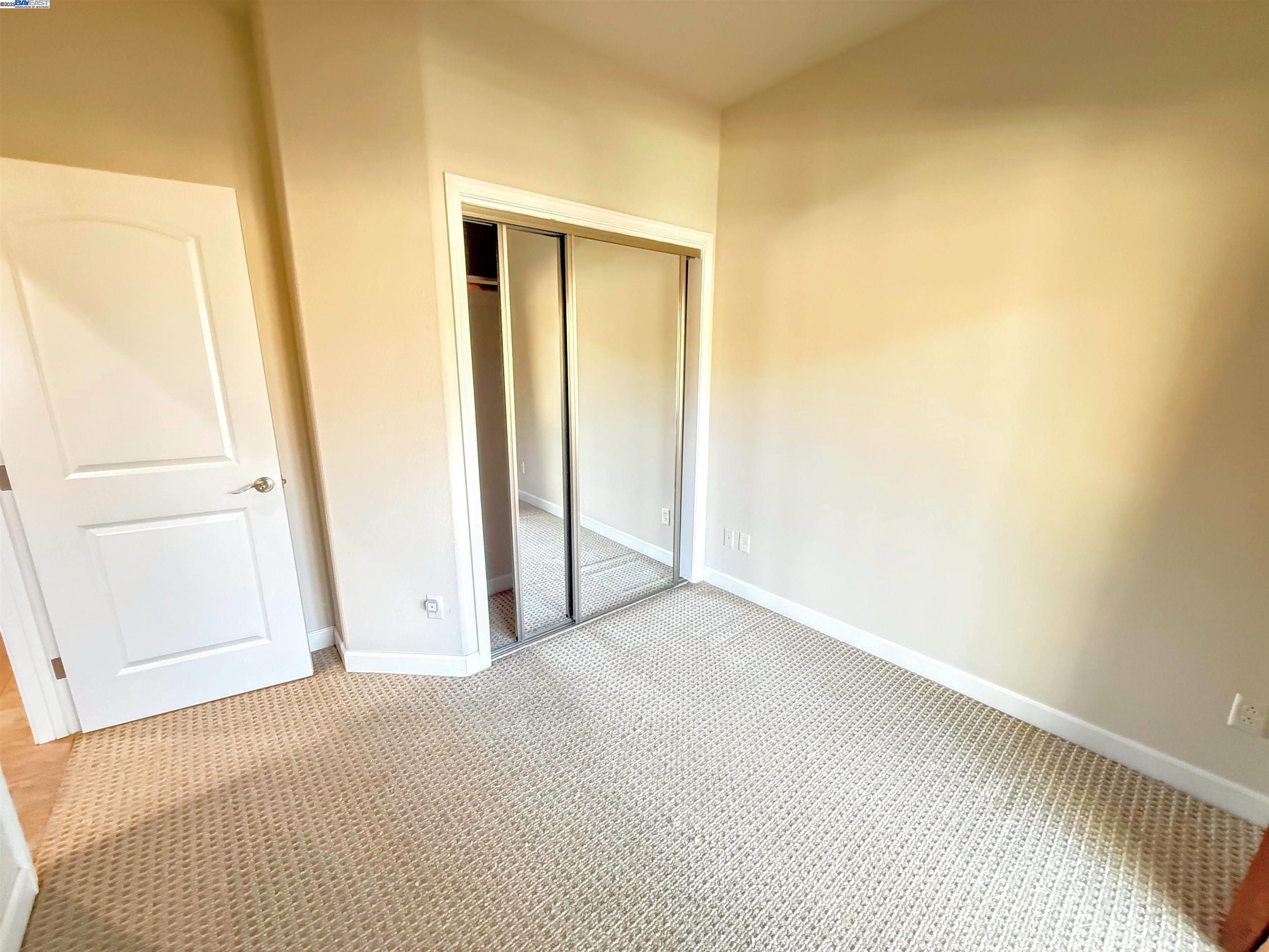 Detail Gallery Image 9 of 54 For 653 Macarthur Blvd, San Leandro,  CA 94577 - 3 Beds | 3/1 Baths