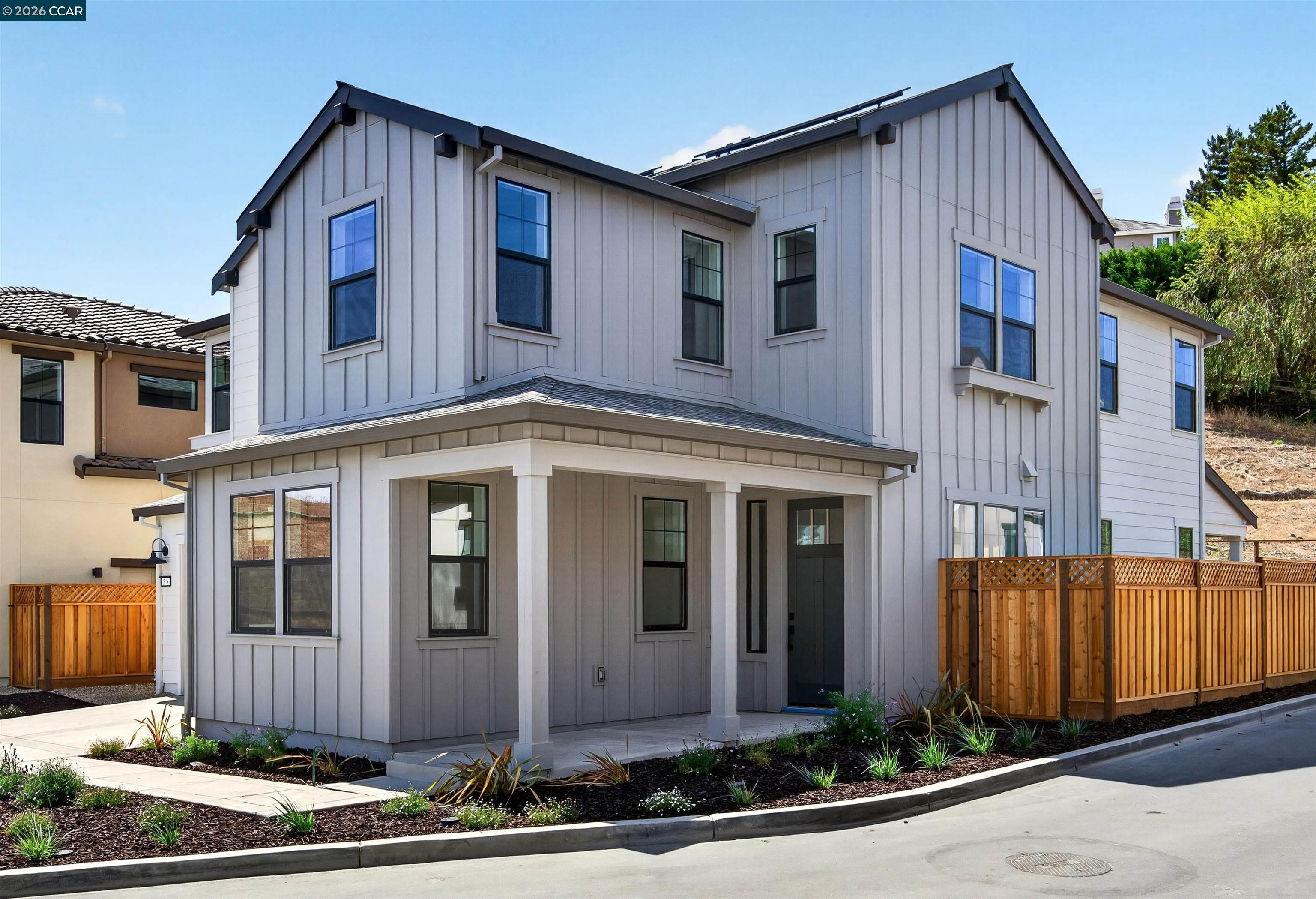 58 Red Barn Court, Petaluma CA 94952
