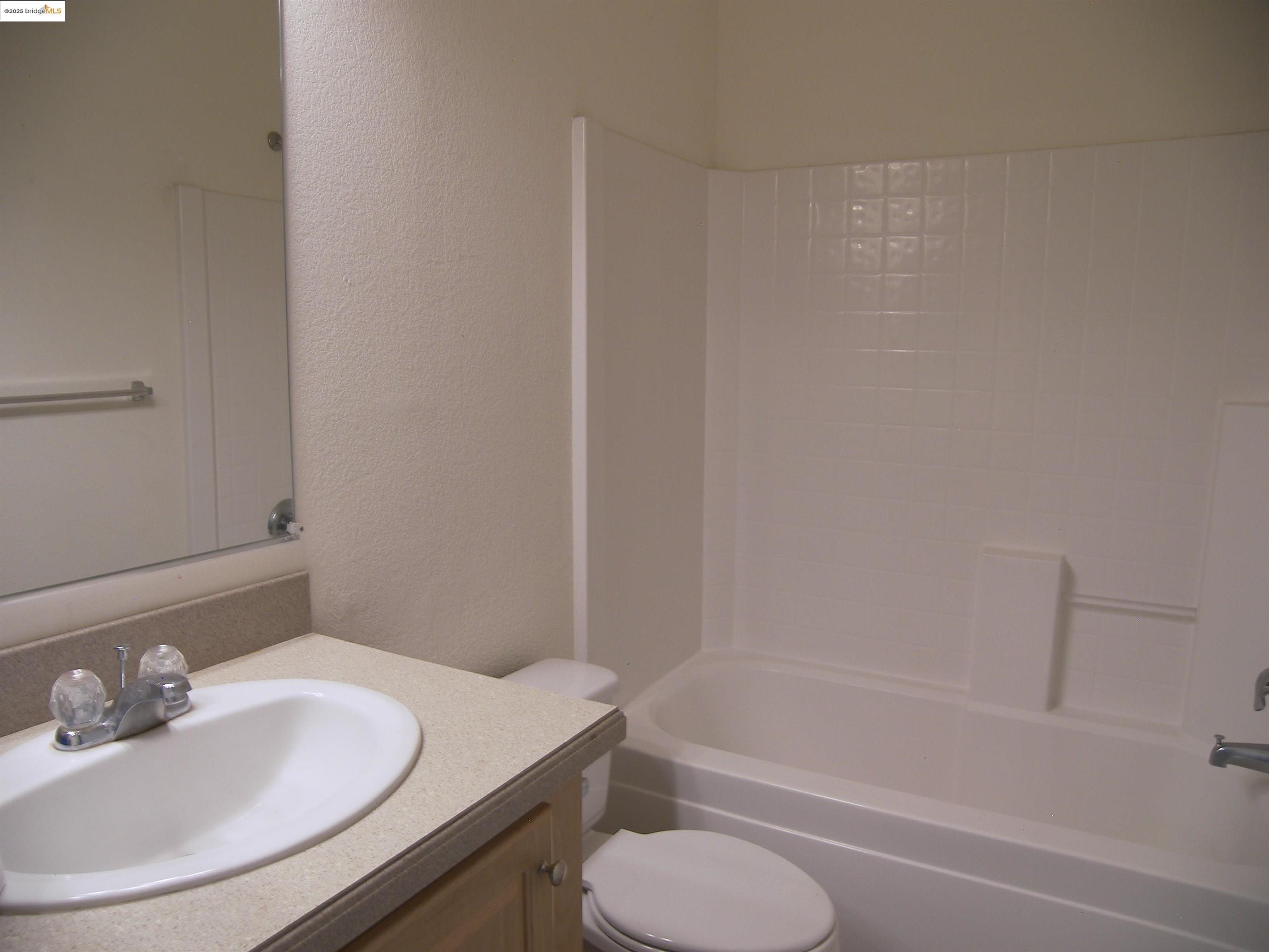 22877 E Parkwood Dr., Groveland CA 95321 — photo 10