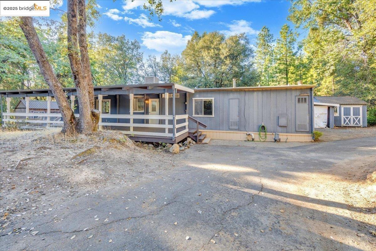 22830 Lazy Z LN, Sonora CA 95370 — photo 9