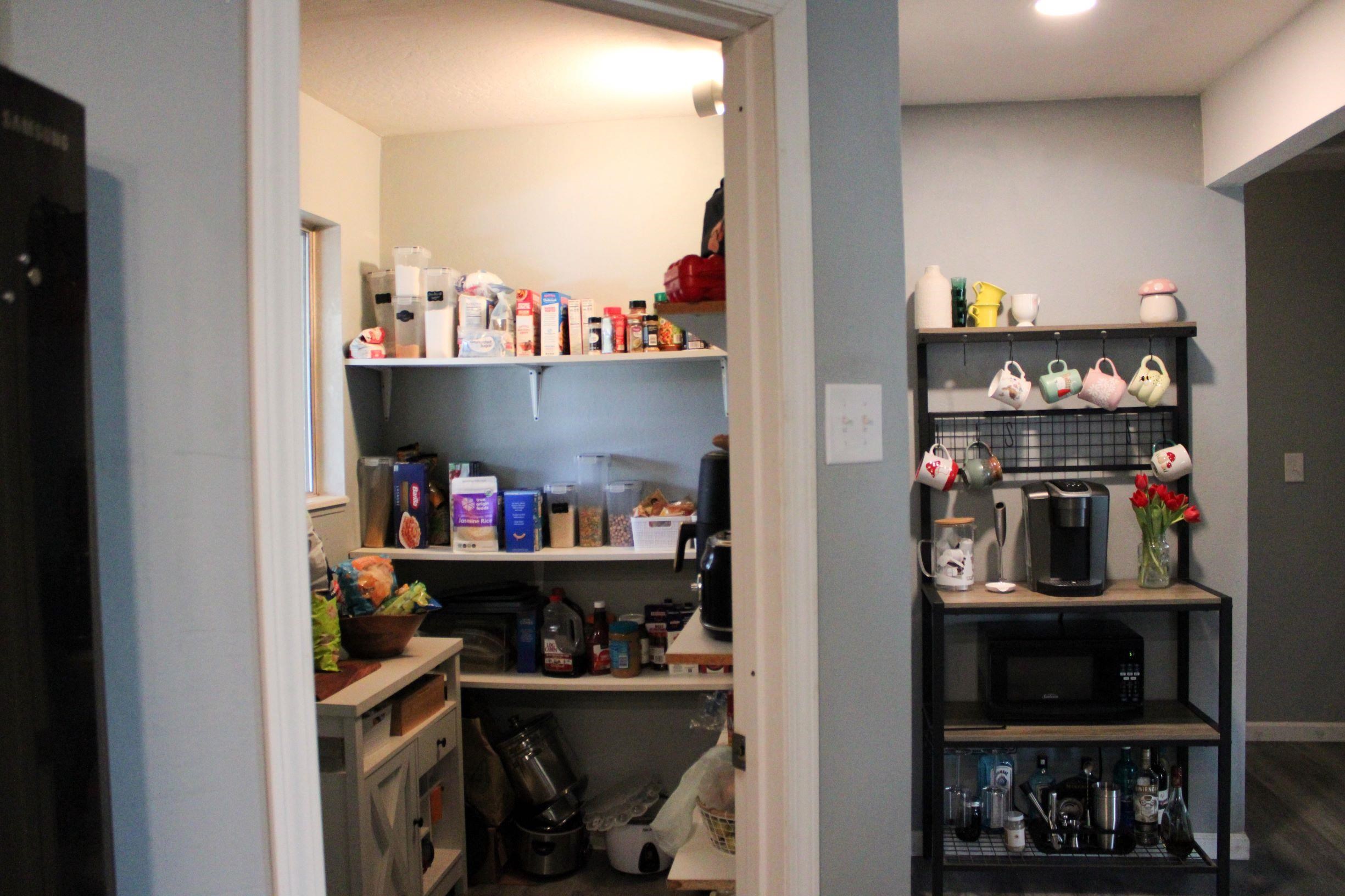 Detail Gallery Image 4 of 36 For 21890 Phoenix Lake, Sonora,  CA 95370 - 3 Beds | 2 Baths